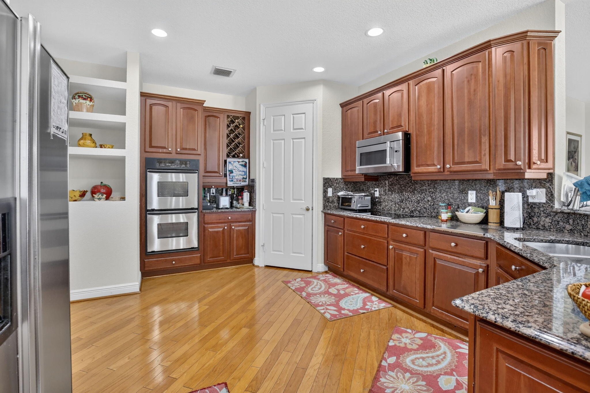 13382 Lakepointe Circle Property Photo 21