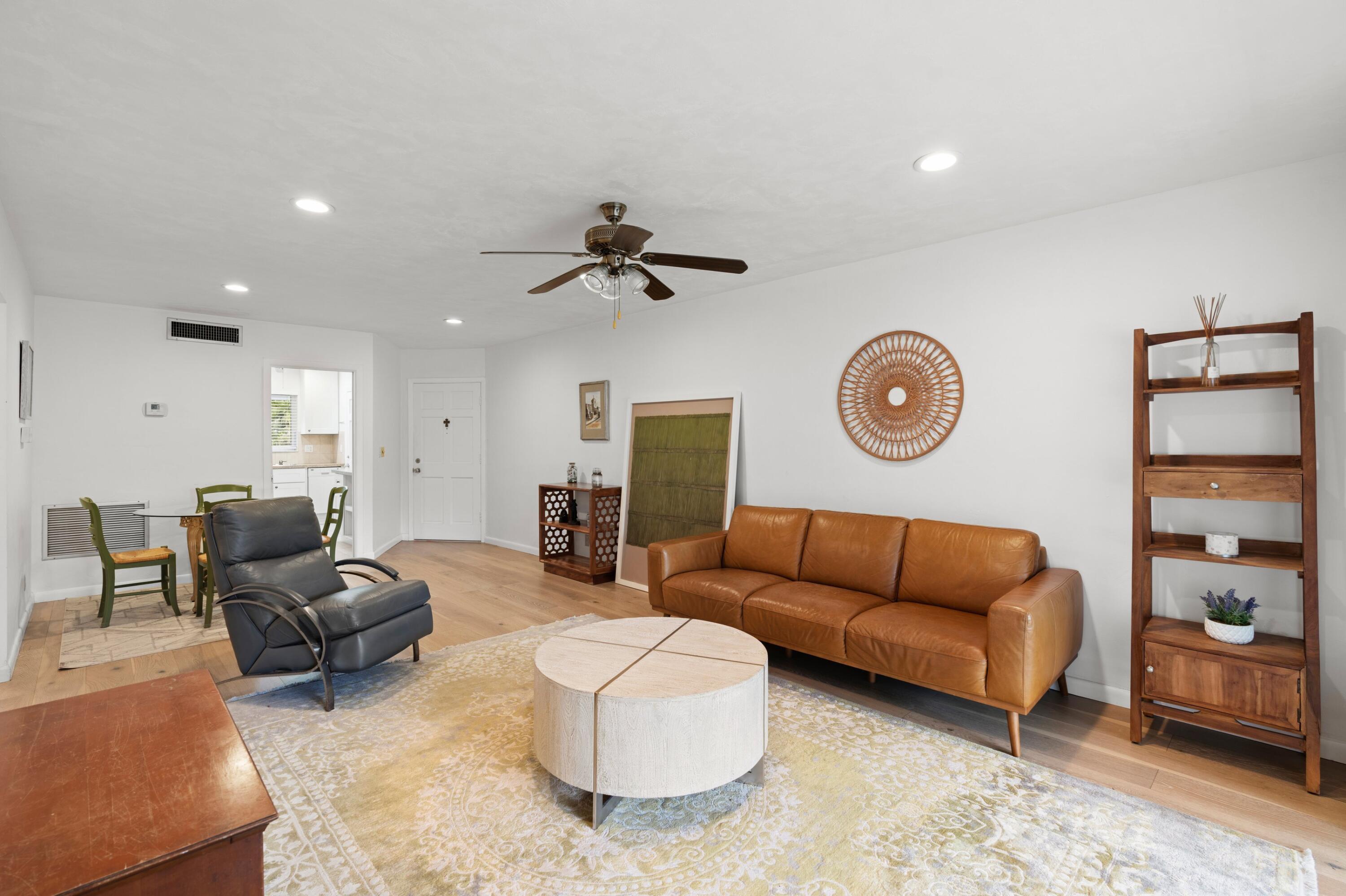 8 Garden Street 206r