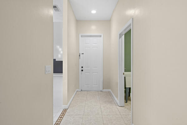 808 Sw Munjack Circle Property Photo 4