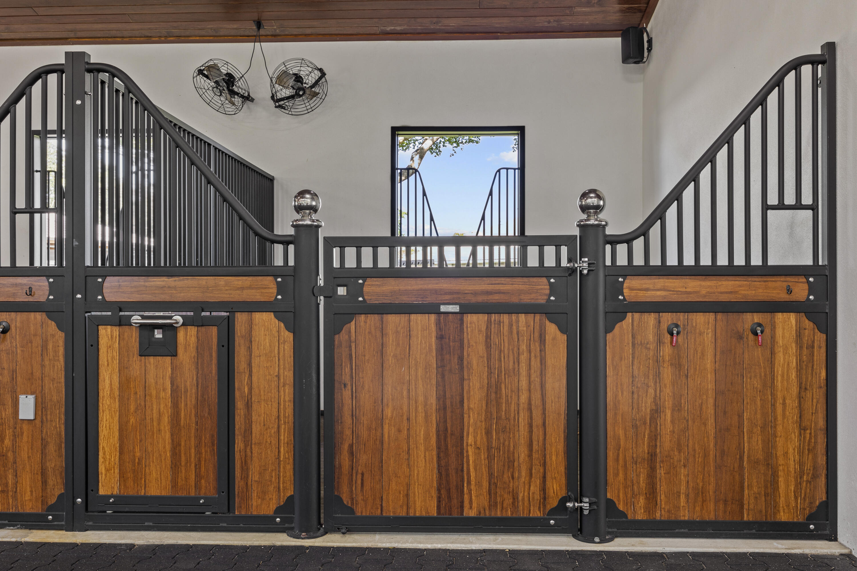 1782 Clydesdale Avenue Property Photo 2