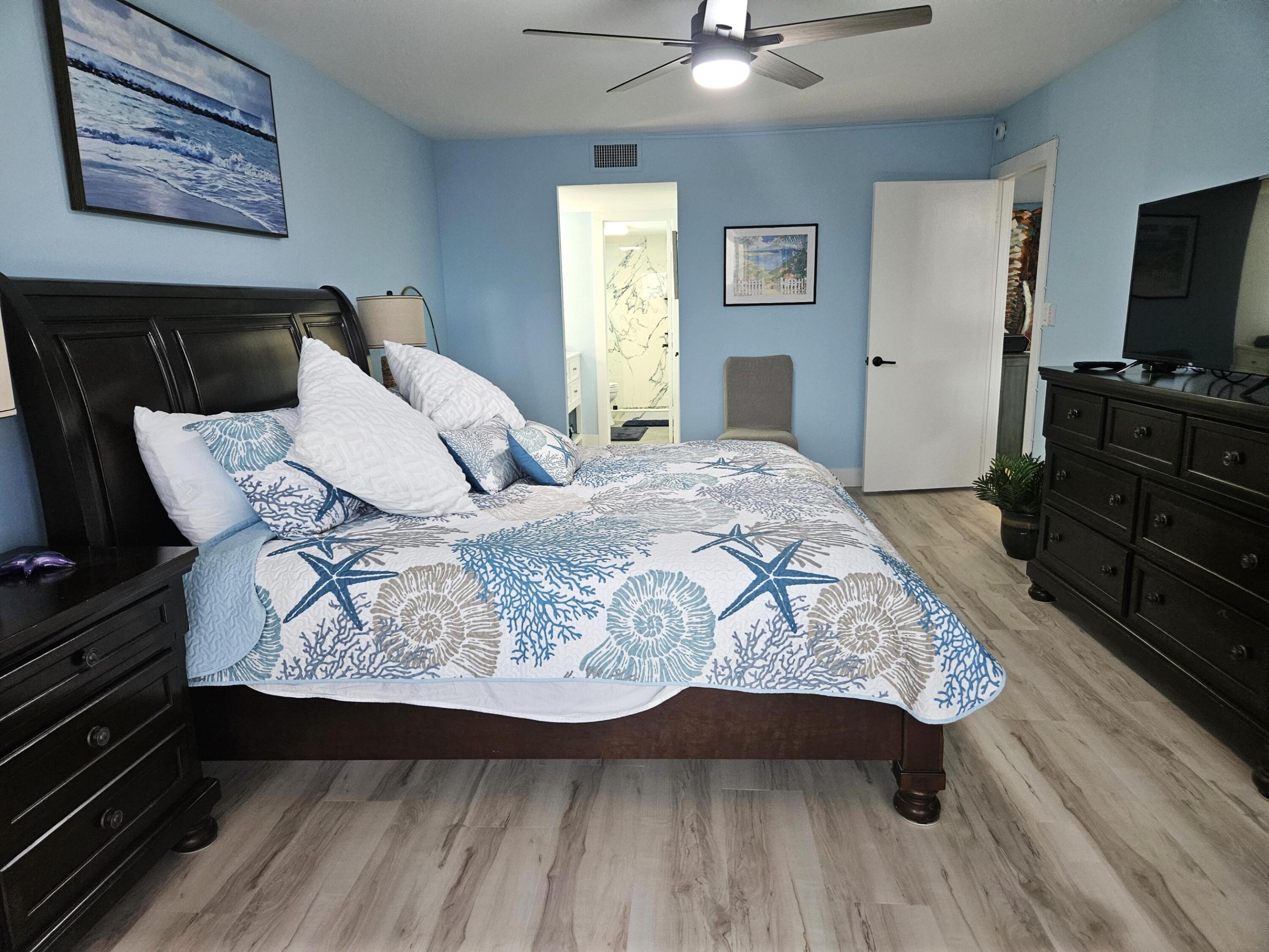 1357 Ne Ocean Boulevard 312 Property Photo 6