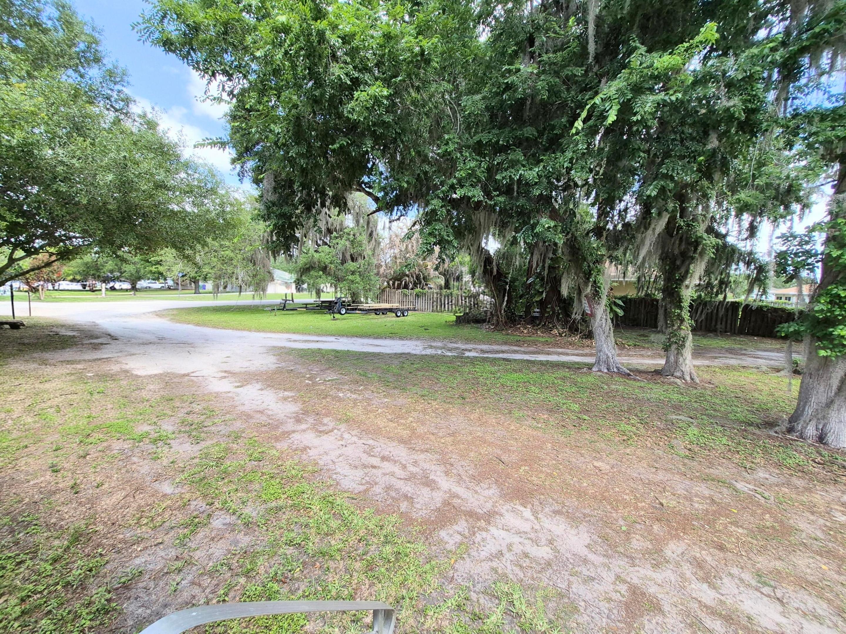 301 Se 5th Avenue Property Photo 10