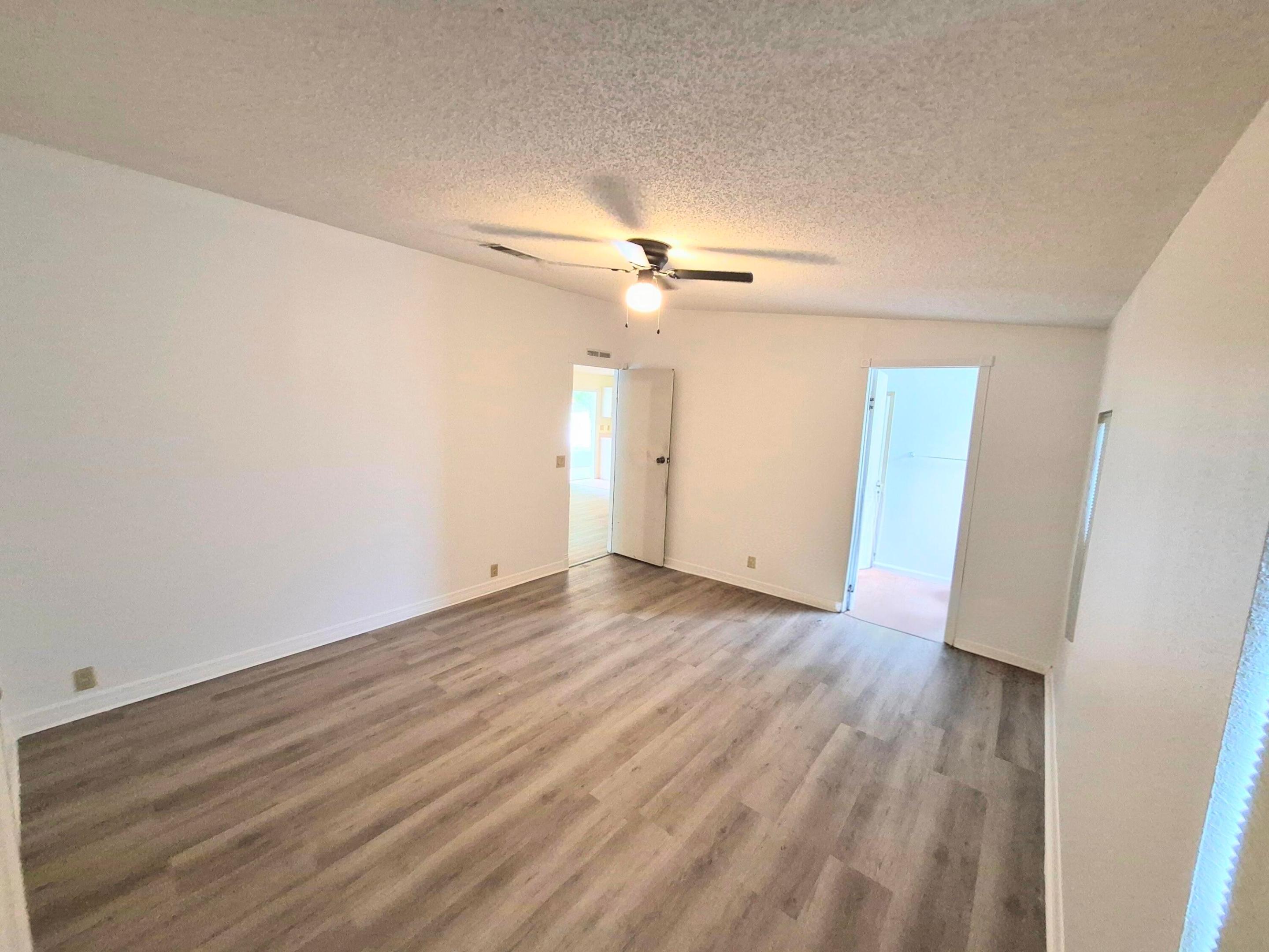 301 Se 5th Avenue Property Photo 33