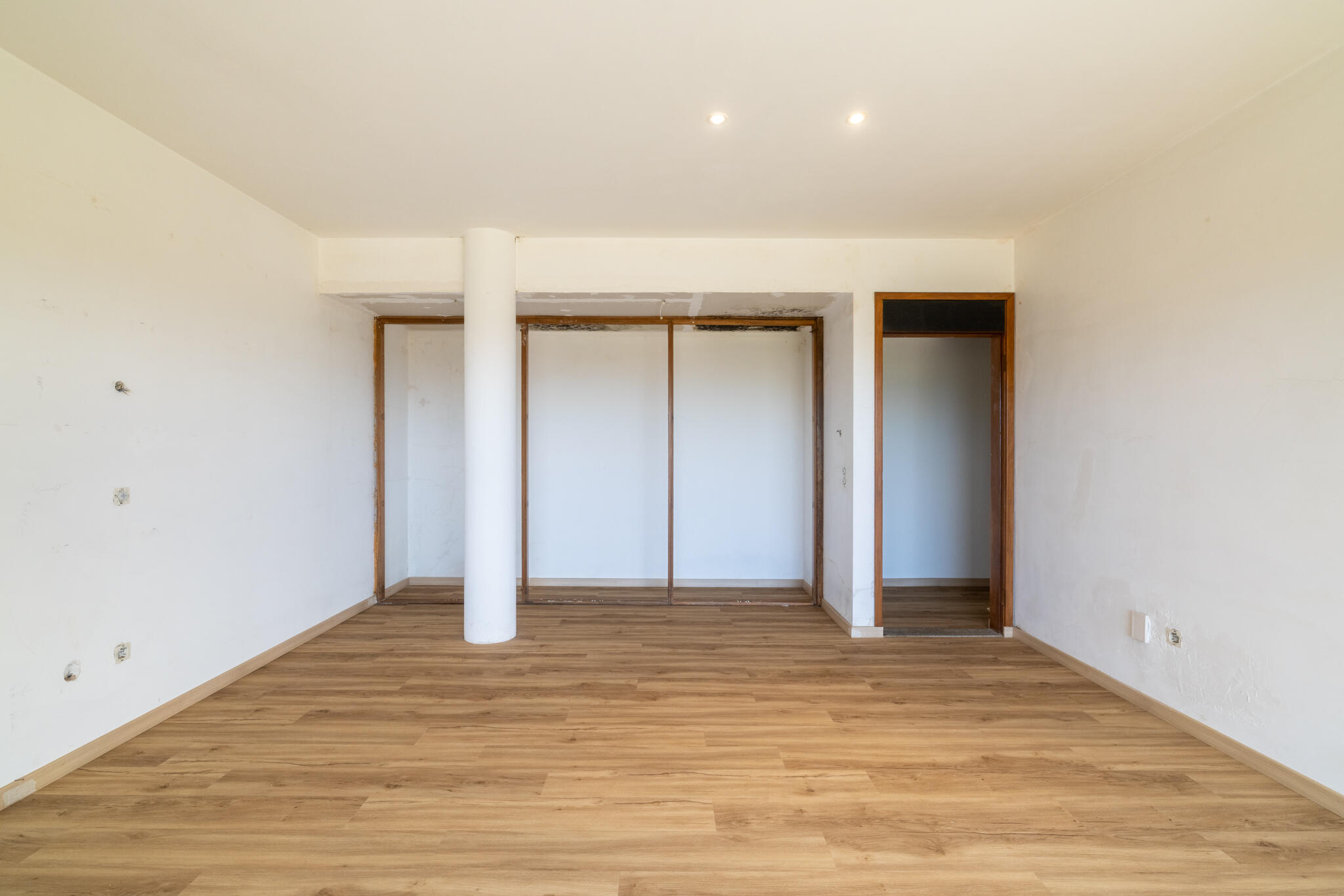 B26013057 Property Photo 42