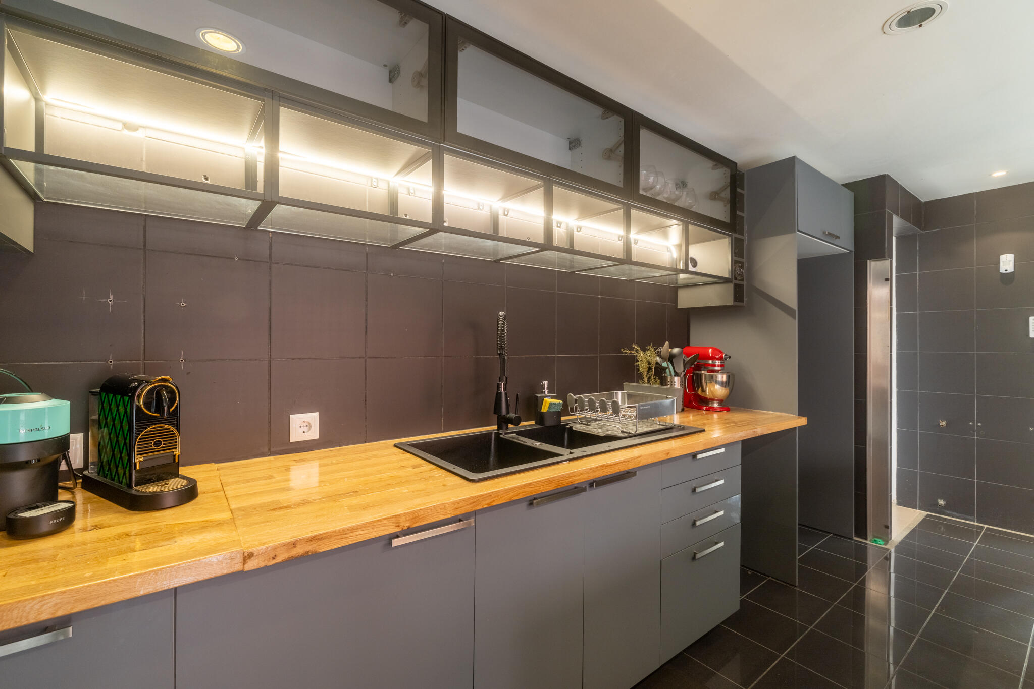 B26013057 Property Photo 66
