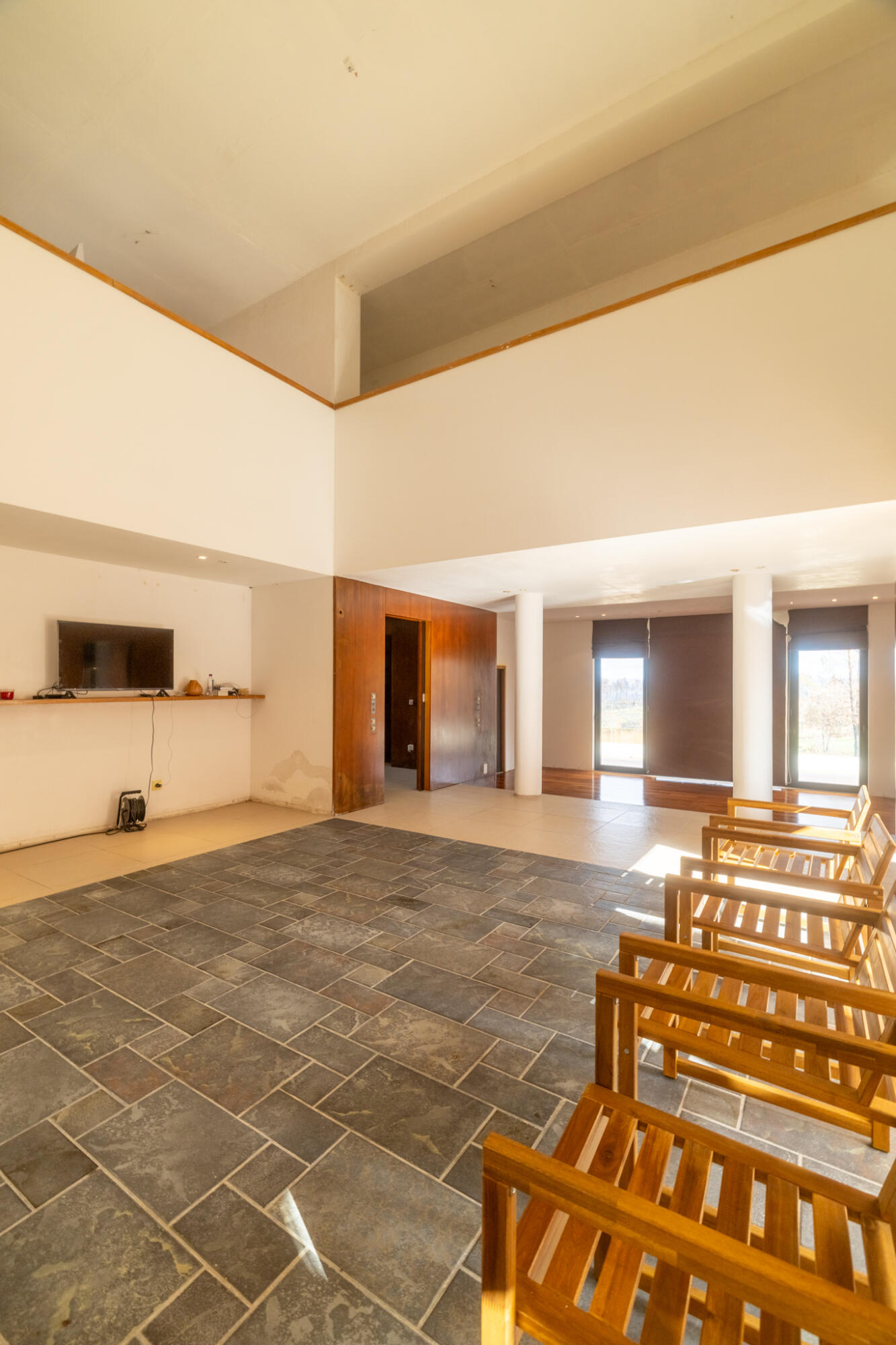 B26013057 Property Photo 81
