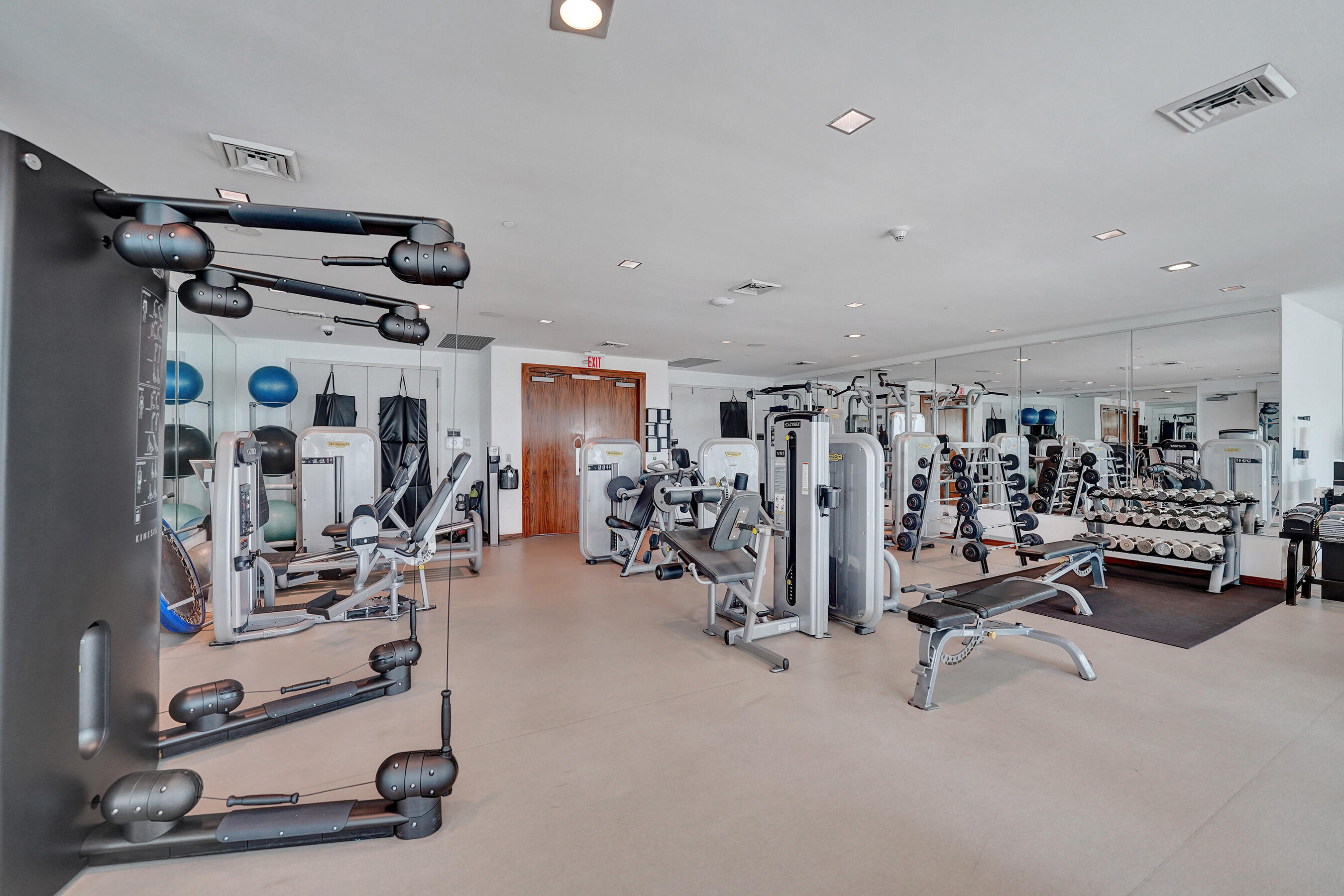 101 S Fort Lauderdale Beach Boulevard 1107 Property Photo 42