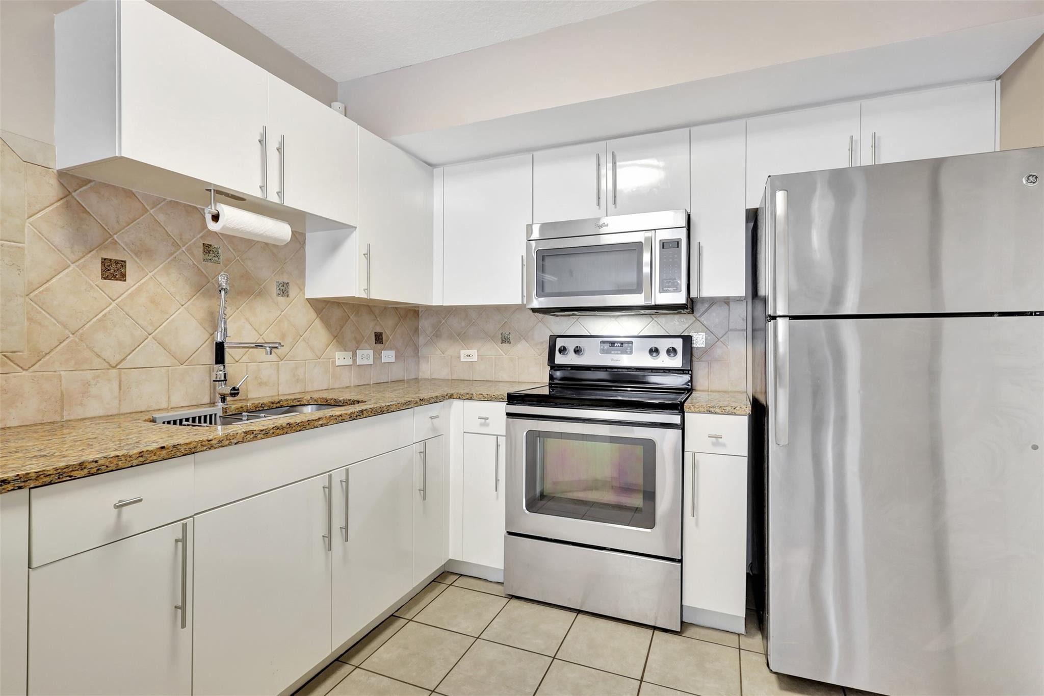 310 Villa Circle 310 Property Photo 29