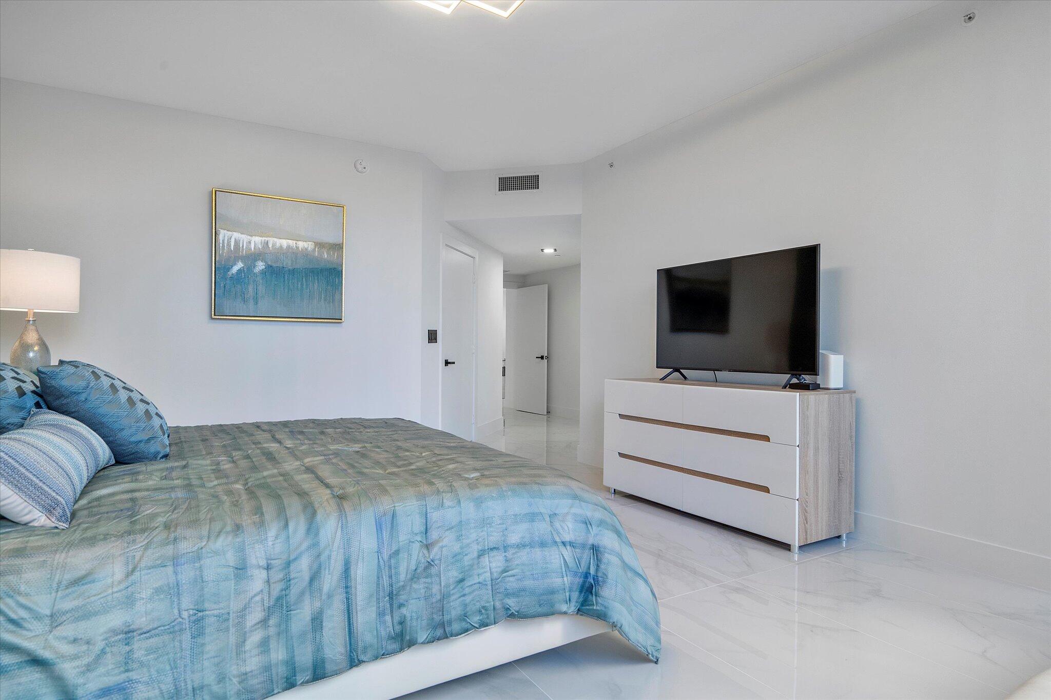 3100 N Ocean Boulevard 601 Property Photo 20