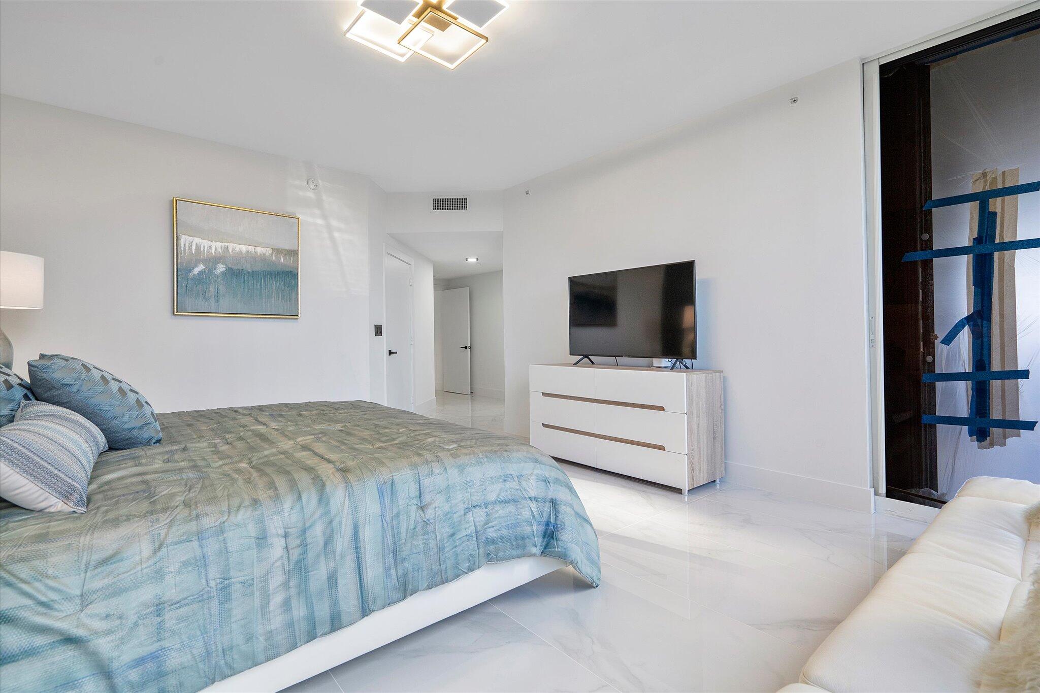 3100 N Ocean Boulevard 601 Property Photo 22