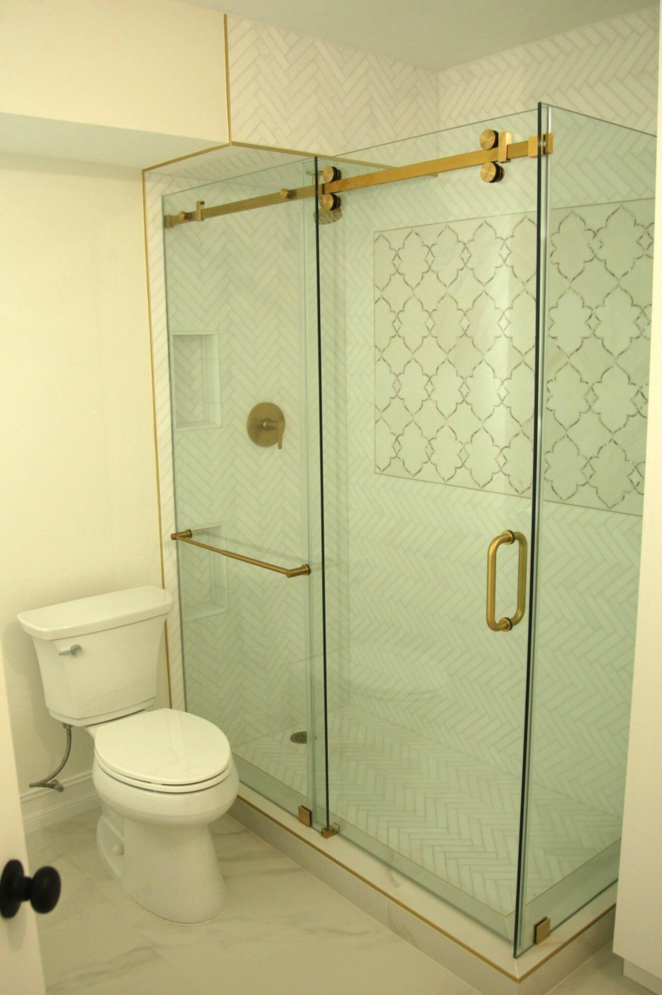 340 Sunset Drive 610 Property Photo 10