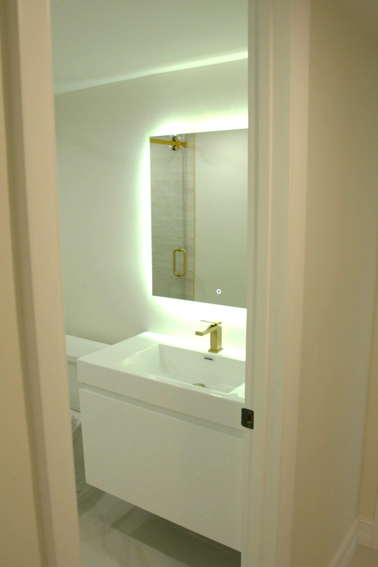 340 Sunset Drive 610 Property Photo 14
