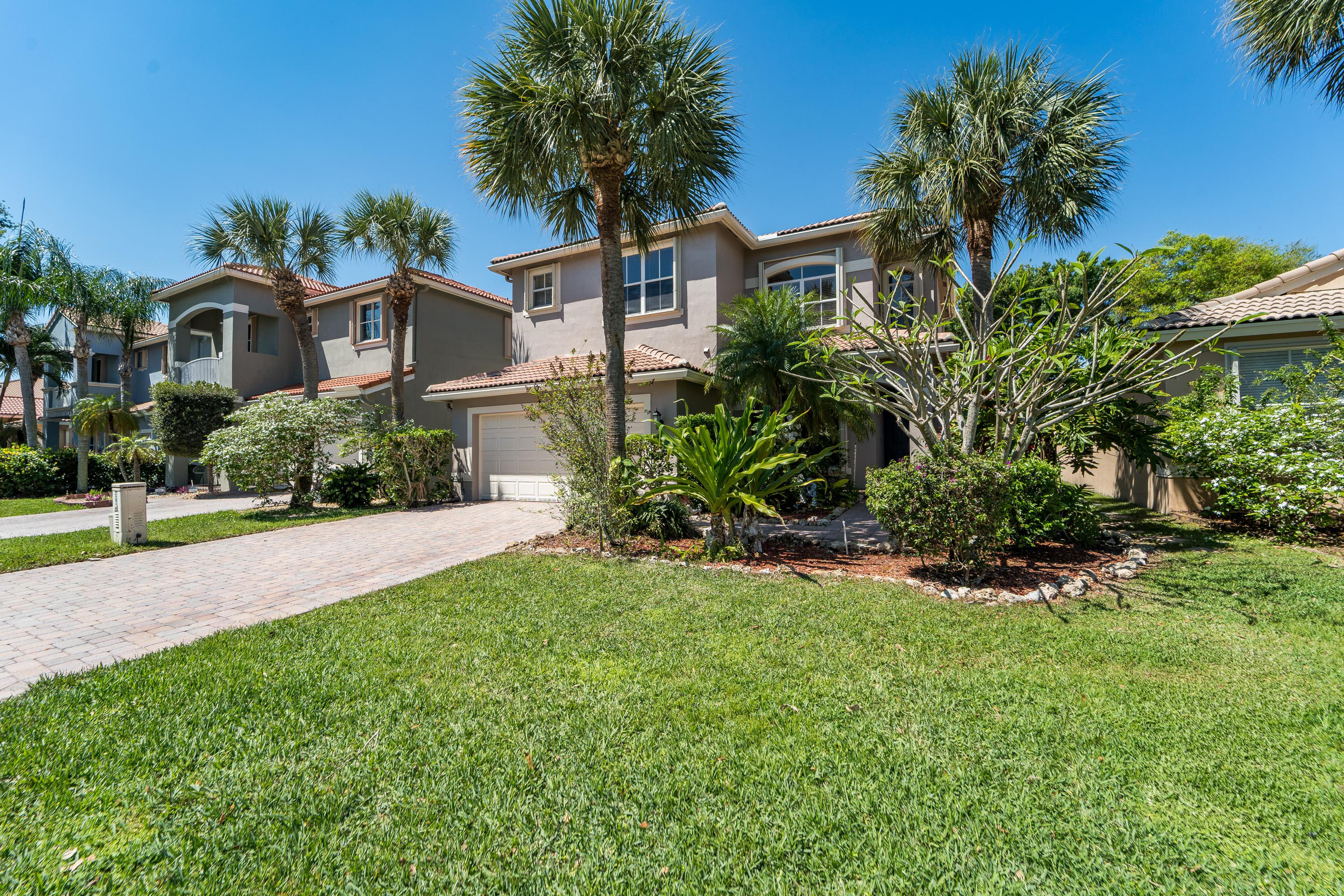 6593 Lurais Drive