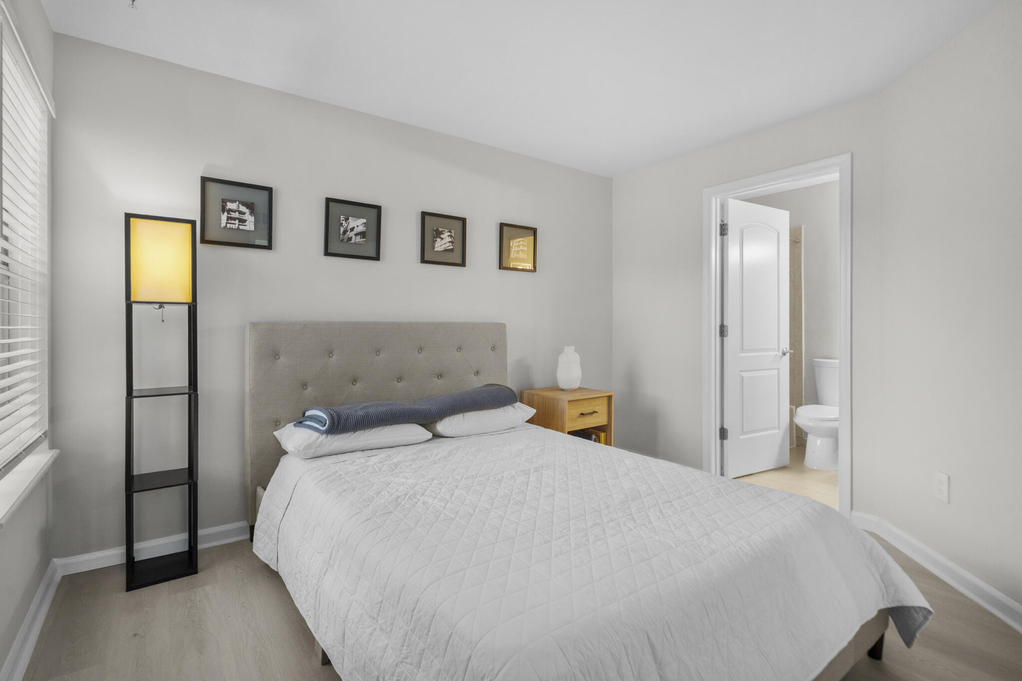 1000 Crystal Way L Property Photo 12