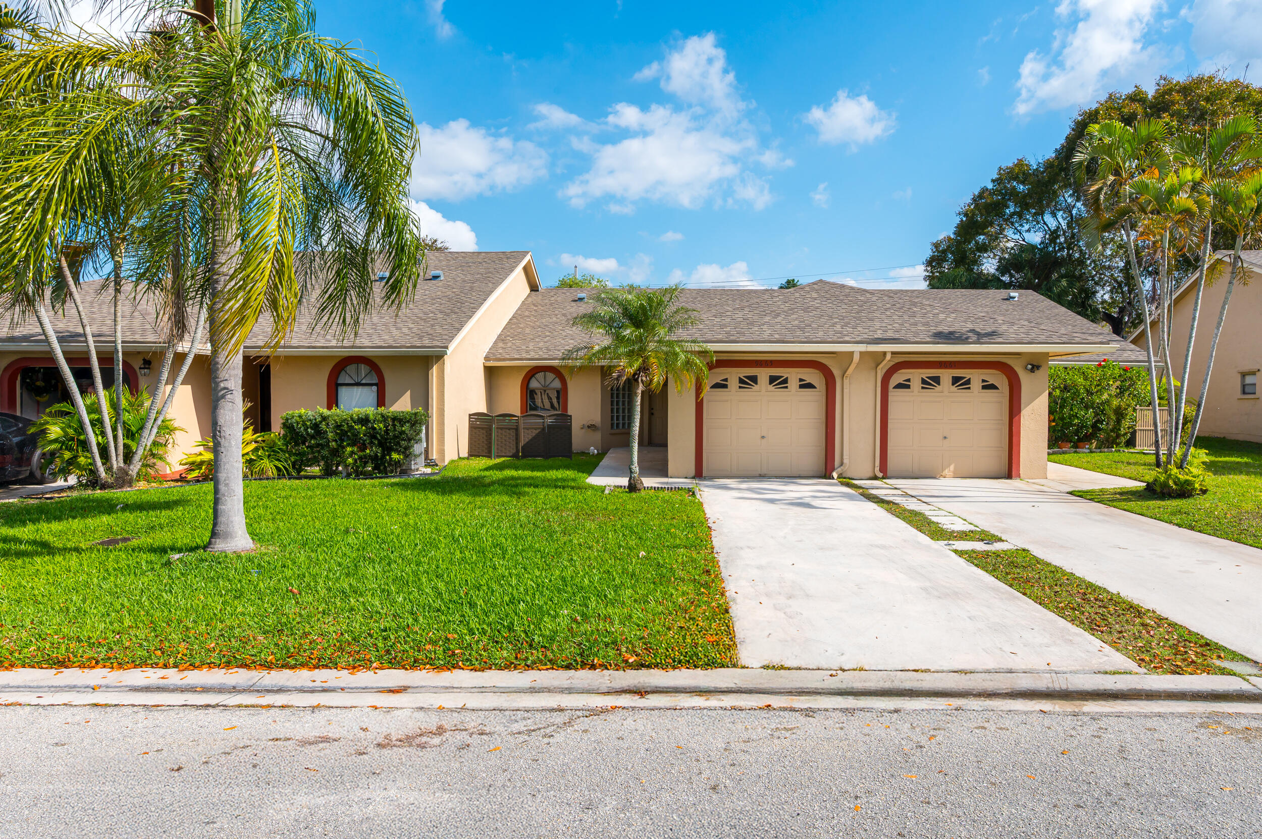 9665 NW 76th Court