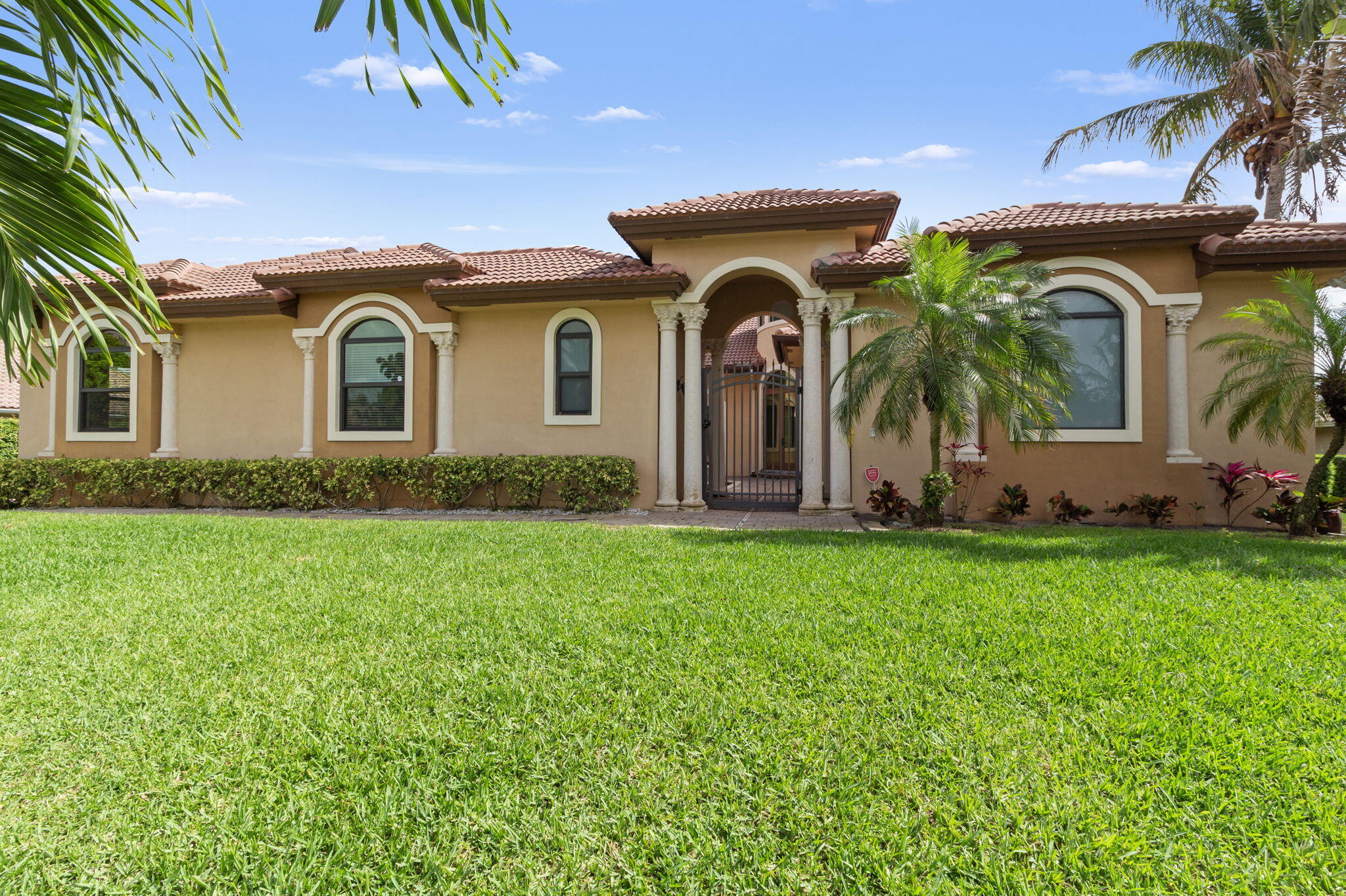 4190 Gleneagles Drive Property Photo 15