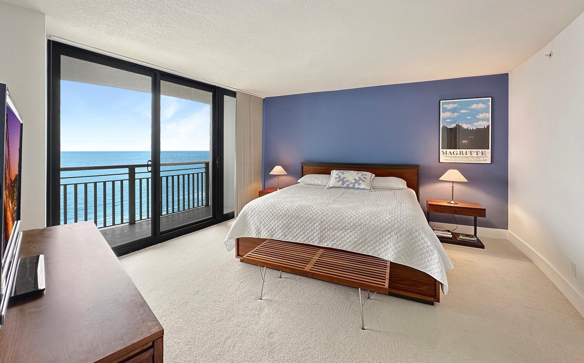 3000 N Ocean Drive 22d Property Photo 9