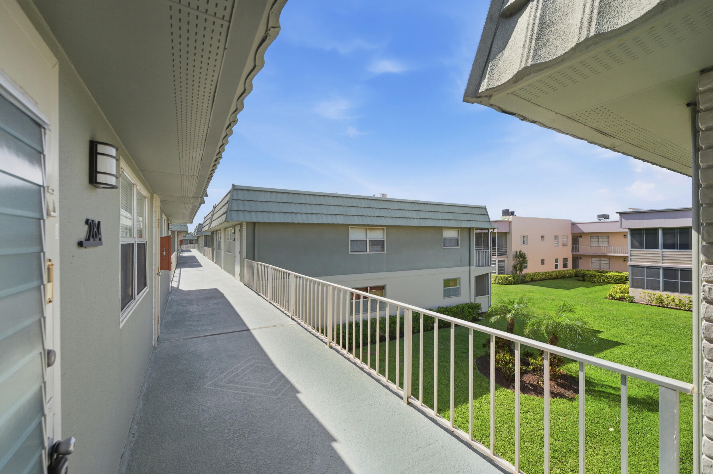 284 Flanders F Property Photo 34
