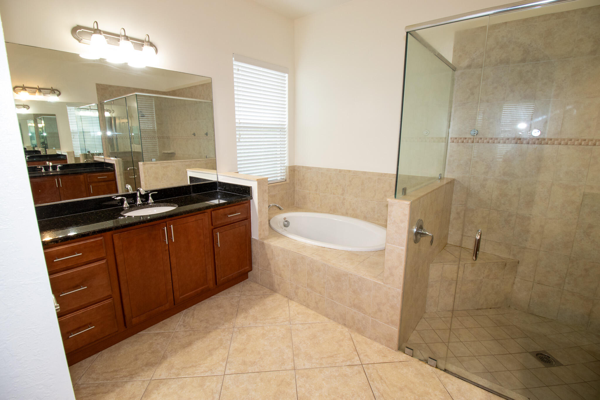 8253 Nw 118th Way Nw Property Photo 16