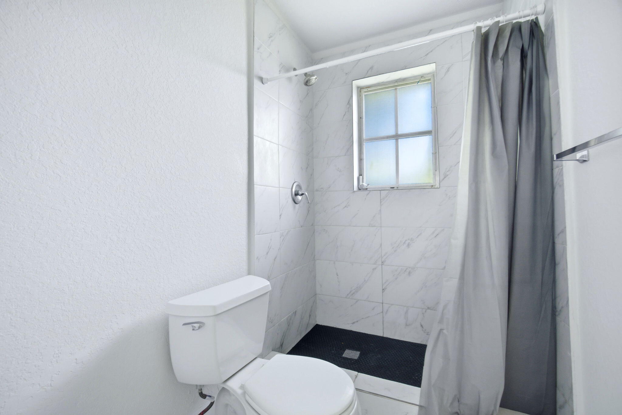 321 E Chaminade Drive Property Photo 31