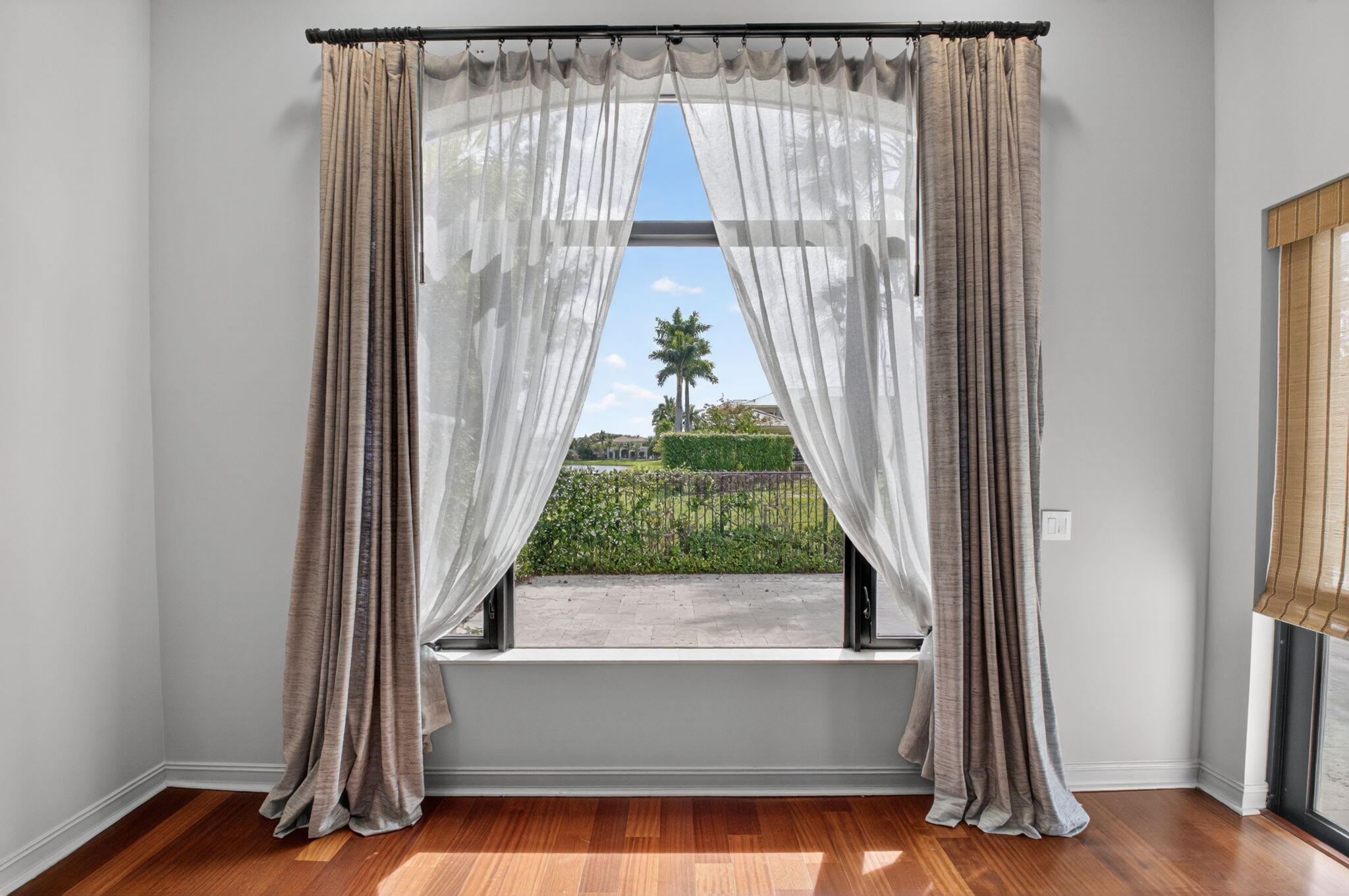 17921 Villa Club Way Property Photo 5