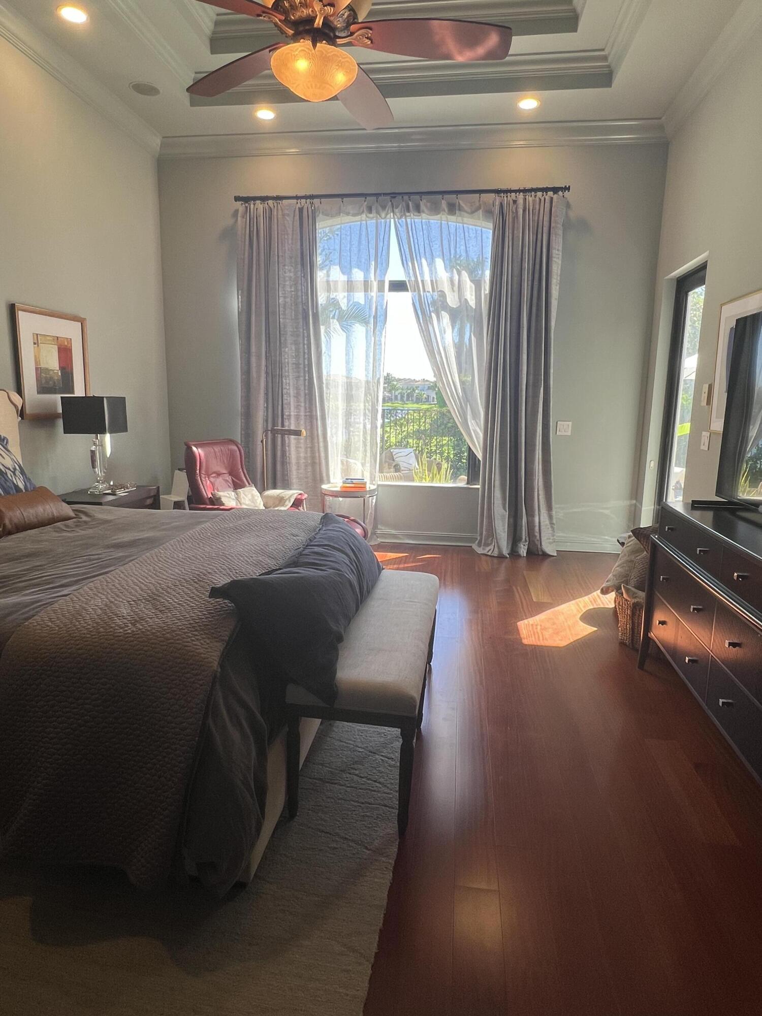 17921 Villa Club Way Property Photo 6