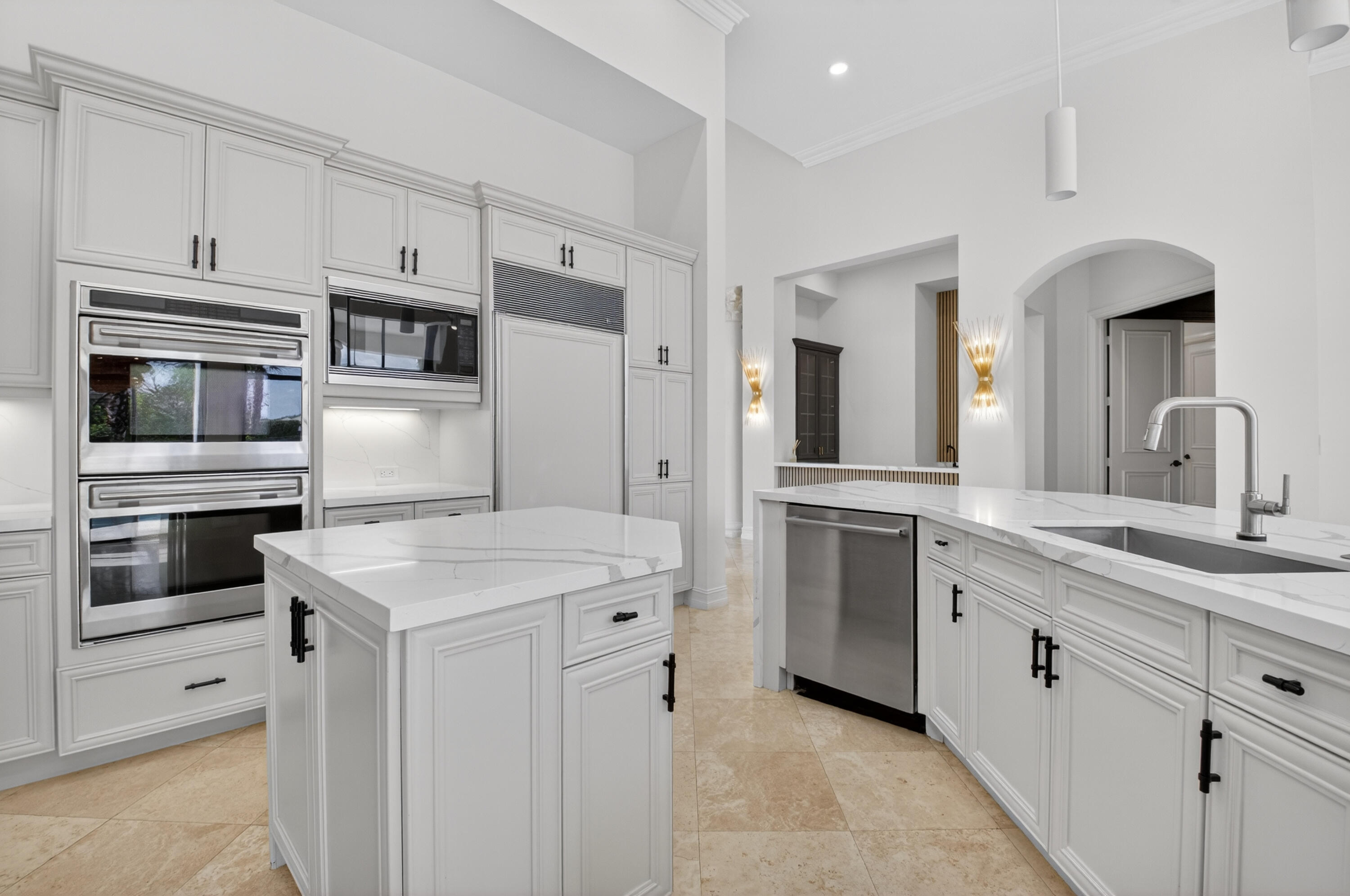 17921 Villa Club Way Property Photo 23
