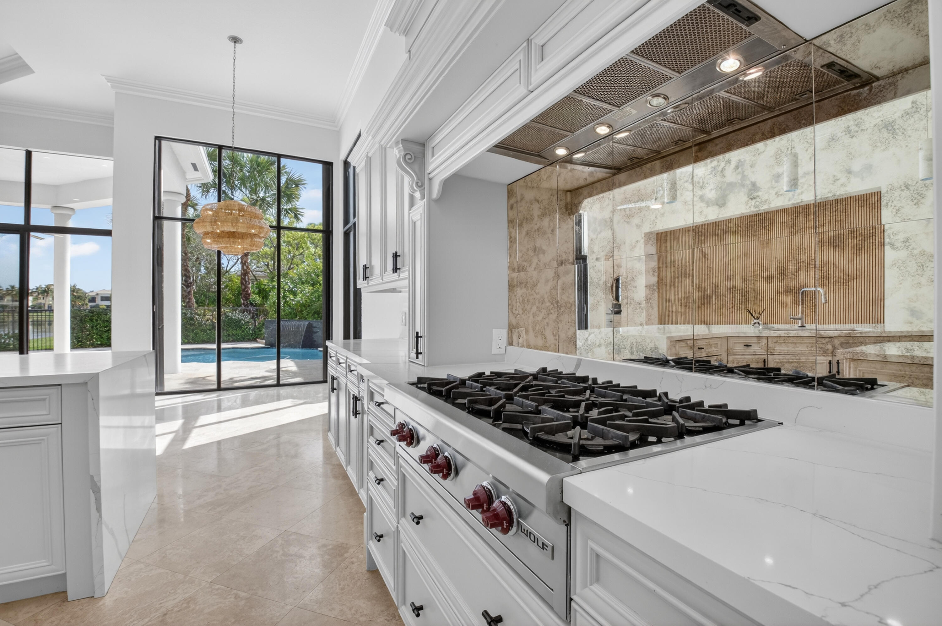 17921 Villa Club Way Property Photo 26