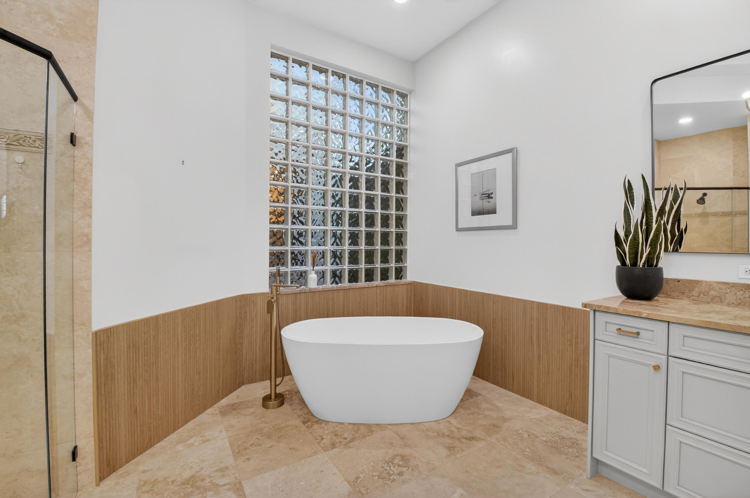 17921 Villa Club Way Property Photo 36