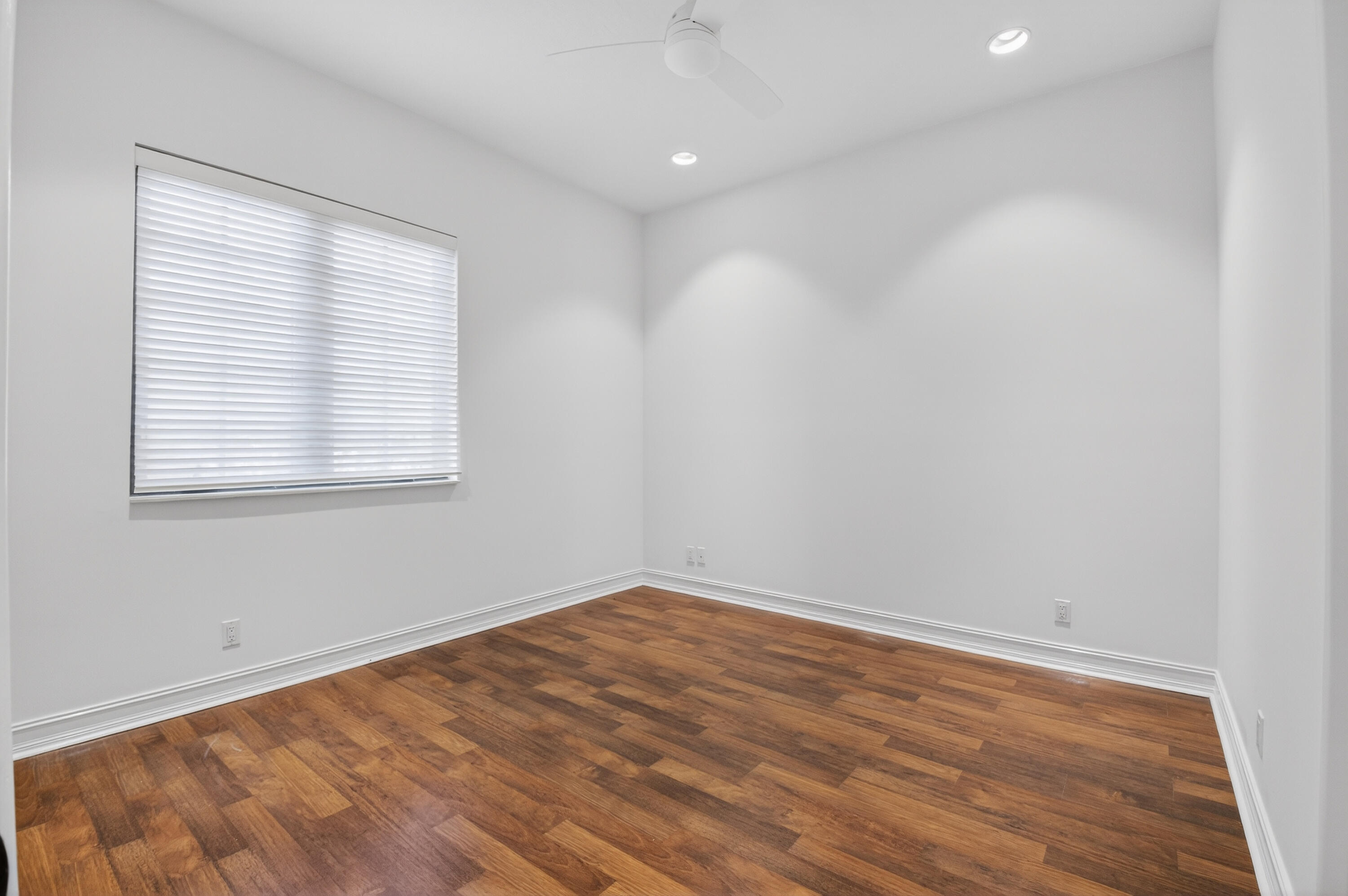 17921 Villa Club Way Property Photo 45