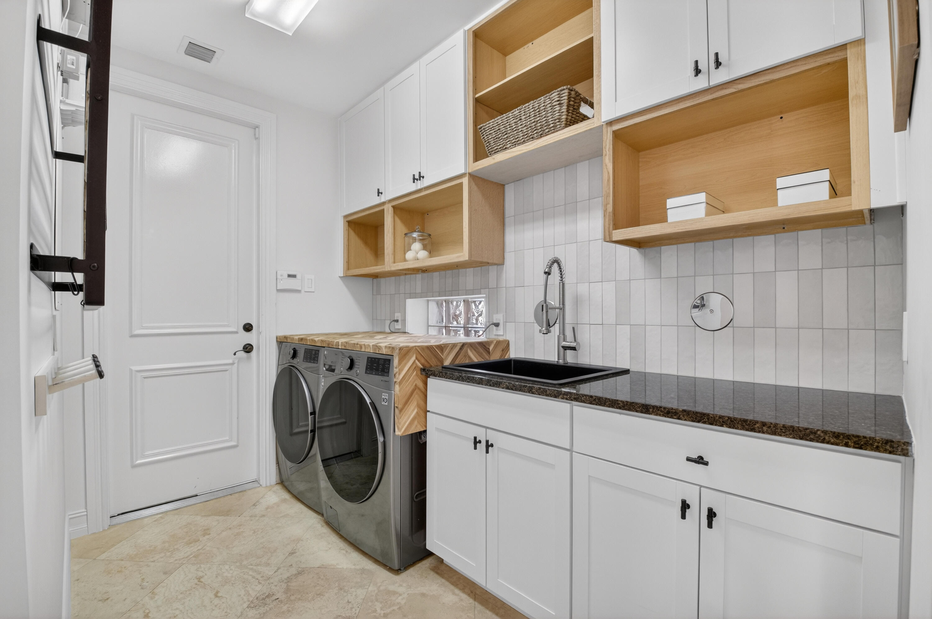 17921 Villa Club Way Property Photo 47