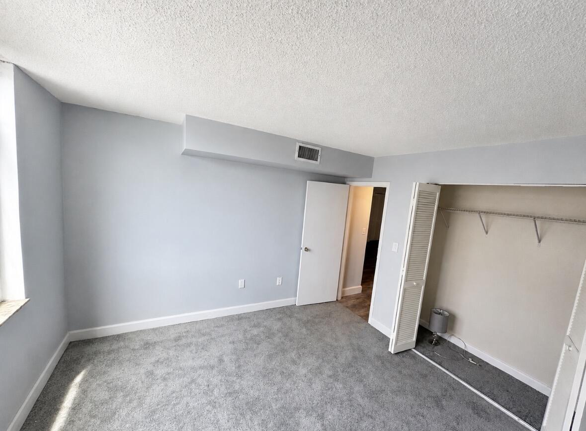 1250 Ne 125th Street 216d Property Photo 6