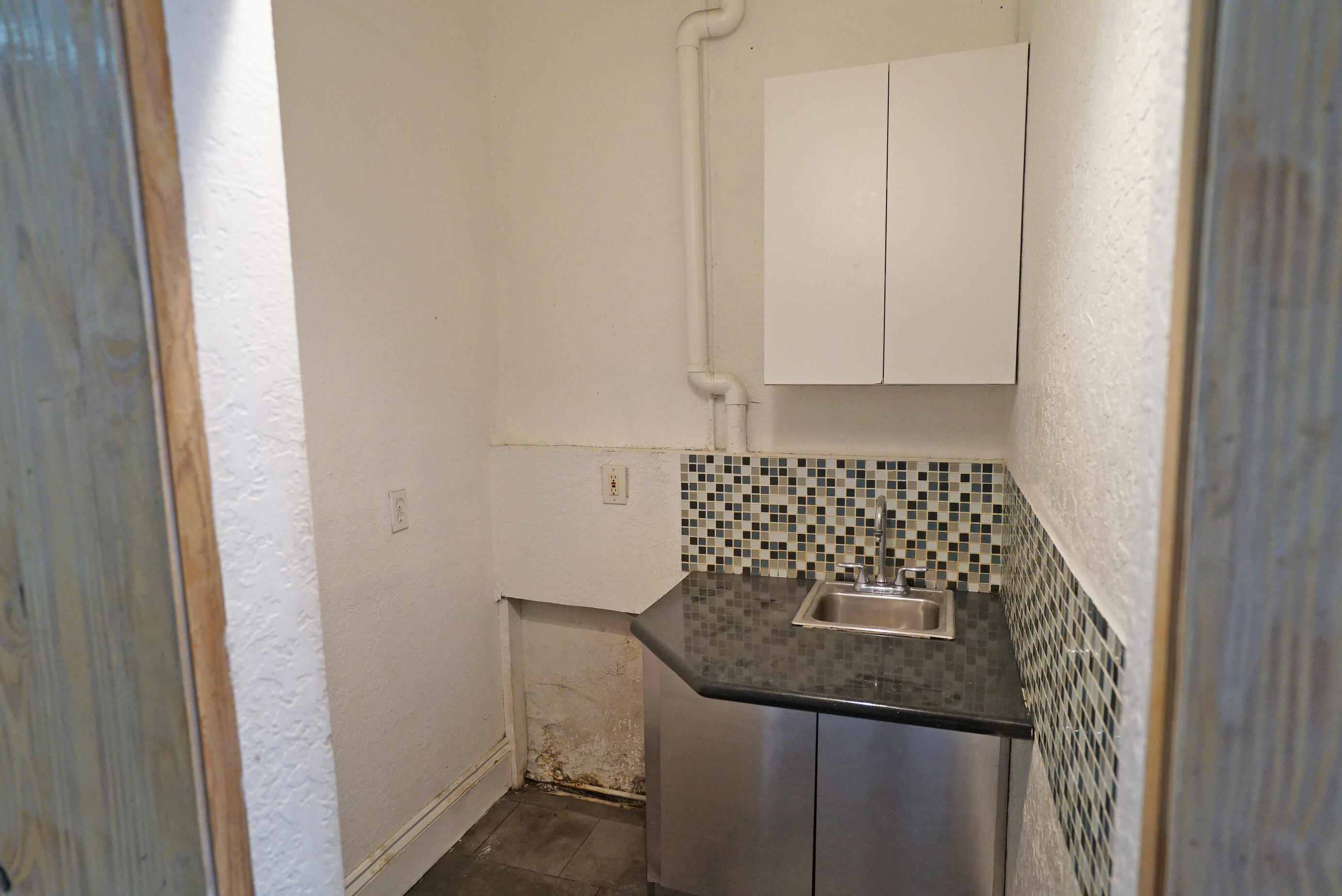 1365 Sw 22nd Street Property Photo 52