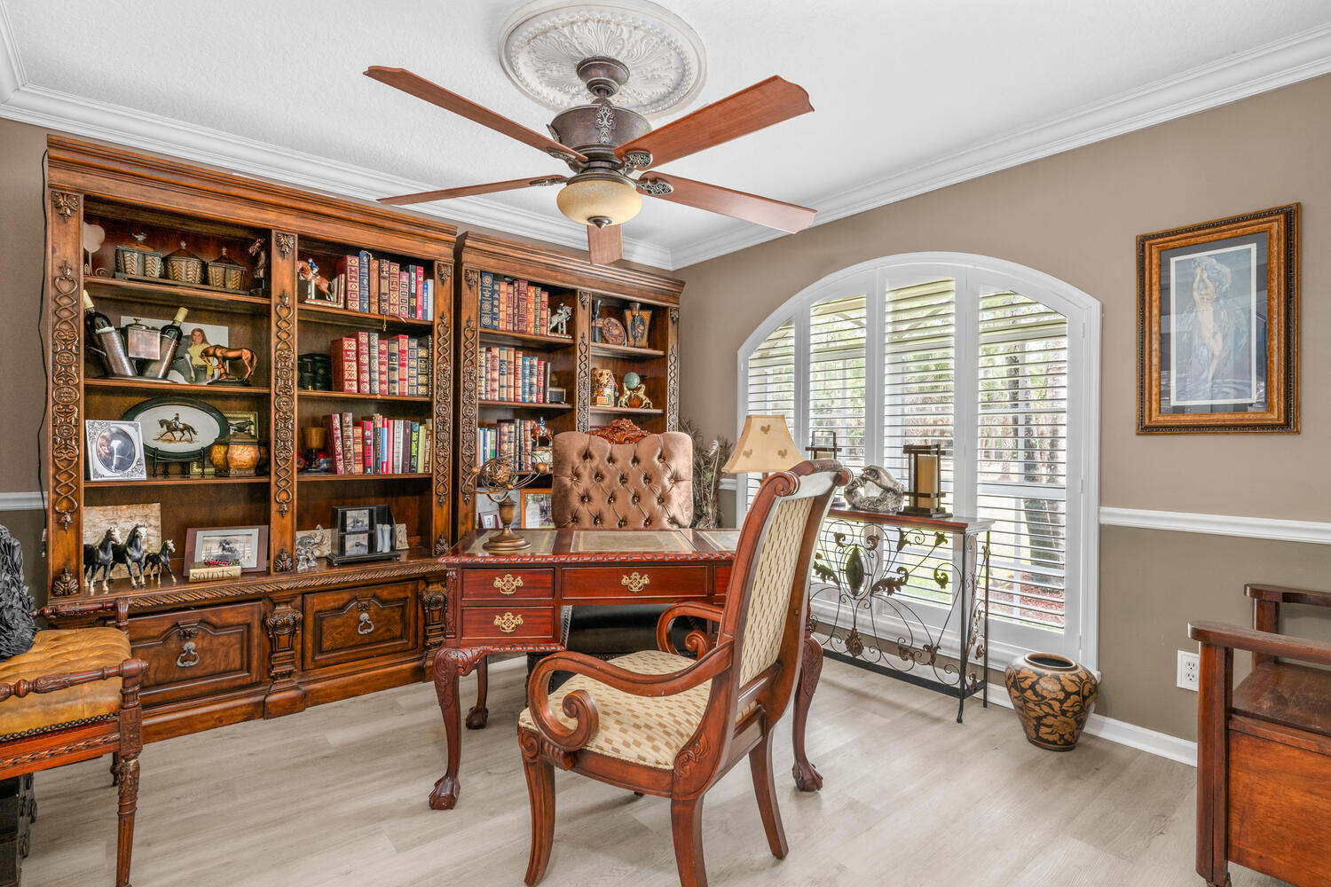 2559 Palm Deer Drive Property Photo 55