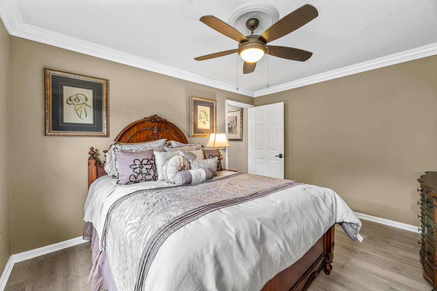 2559 Palm Deer Drive Property Photo 60