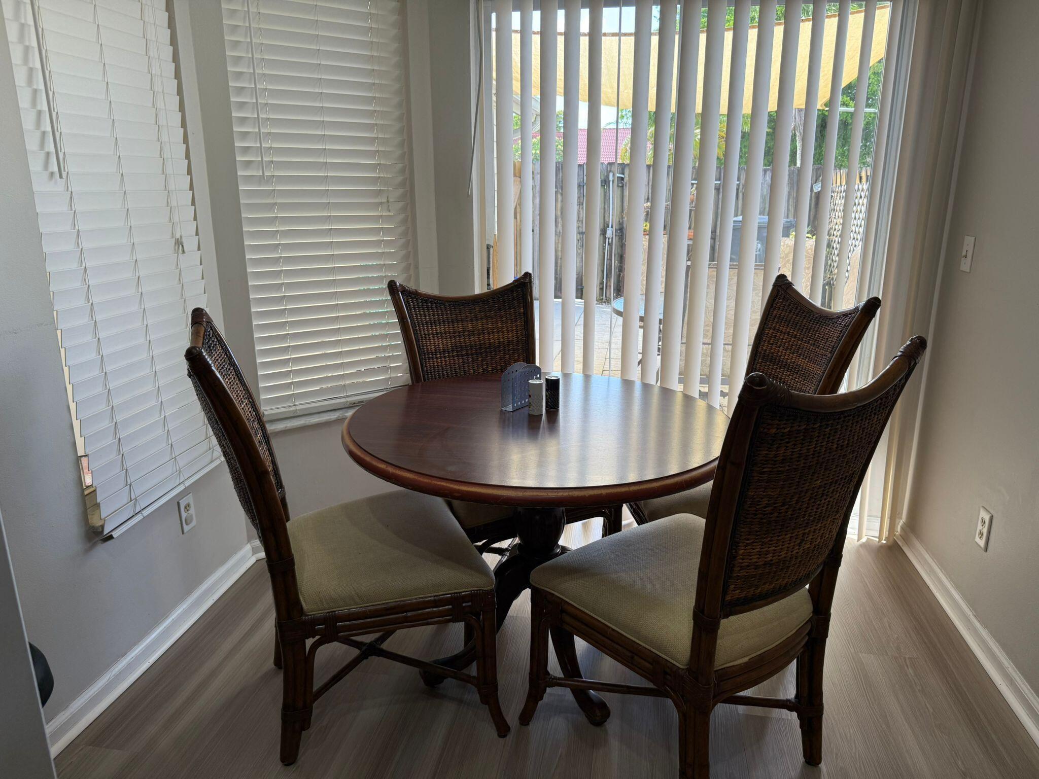 12718 Westhampton Circle Property Photo 5