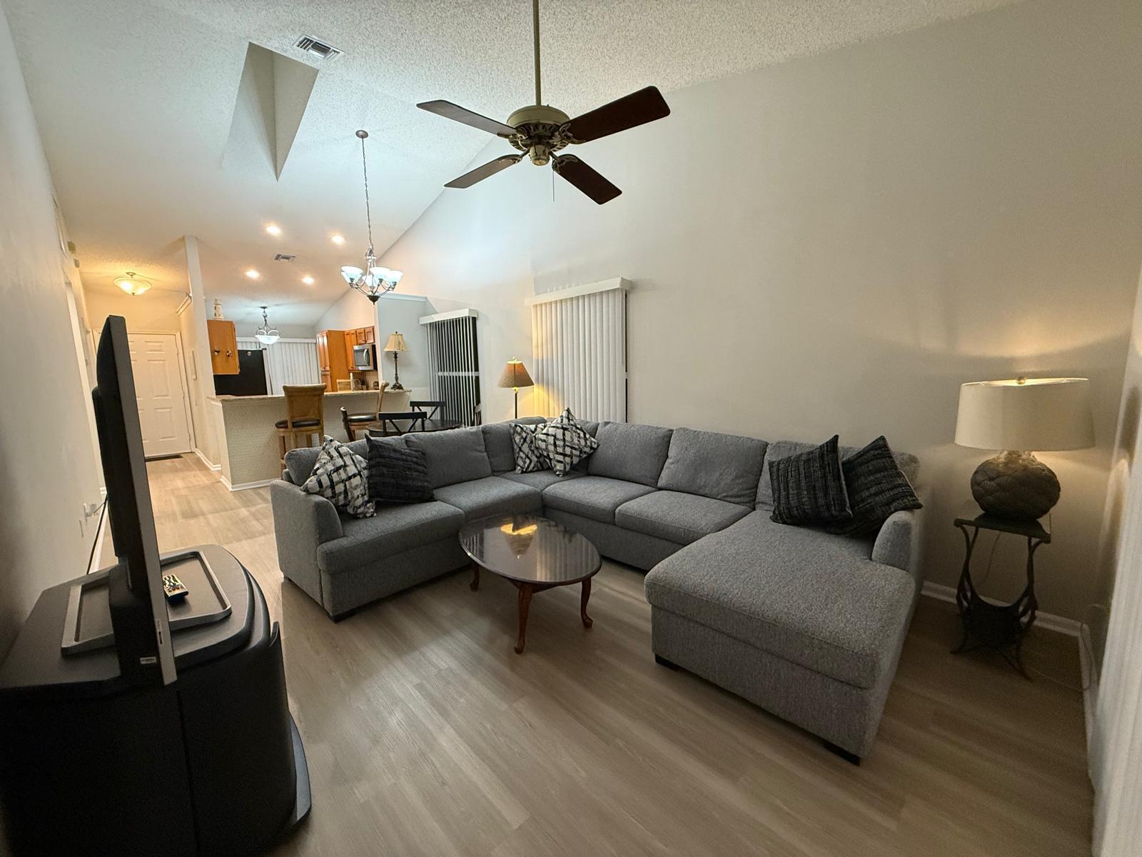 12718 Westhampton Circle Property Photo 7