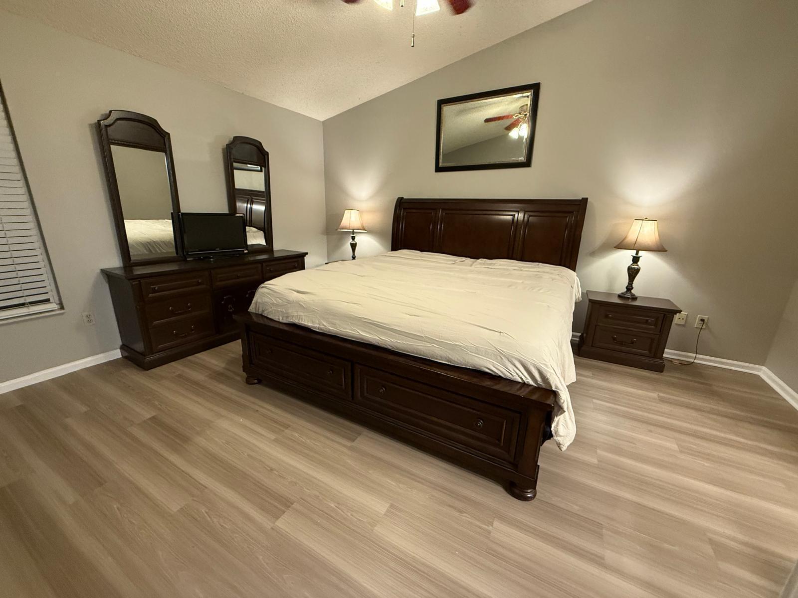 12718 Westhampton Circle Property Photo 9