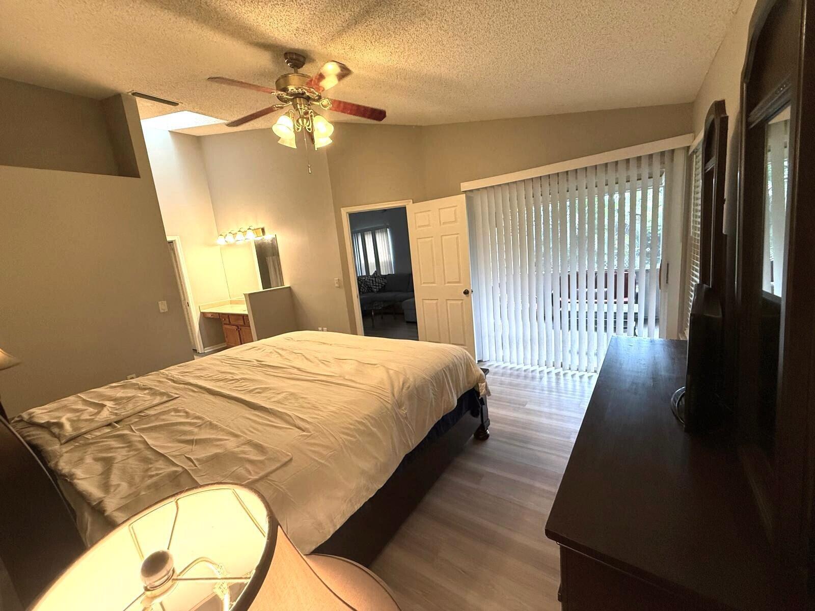 12718 Westhampton Circle Property Photo 12
