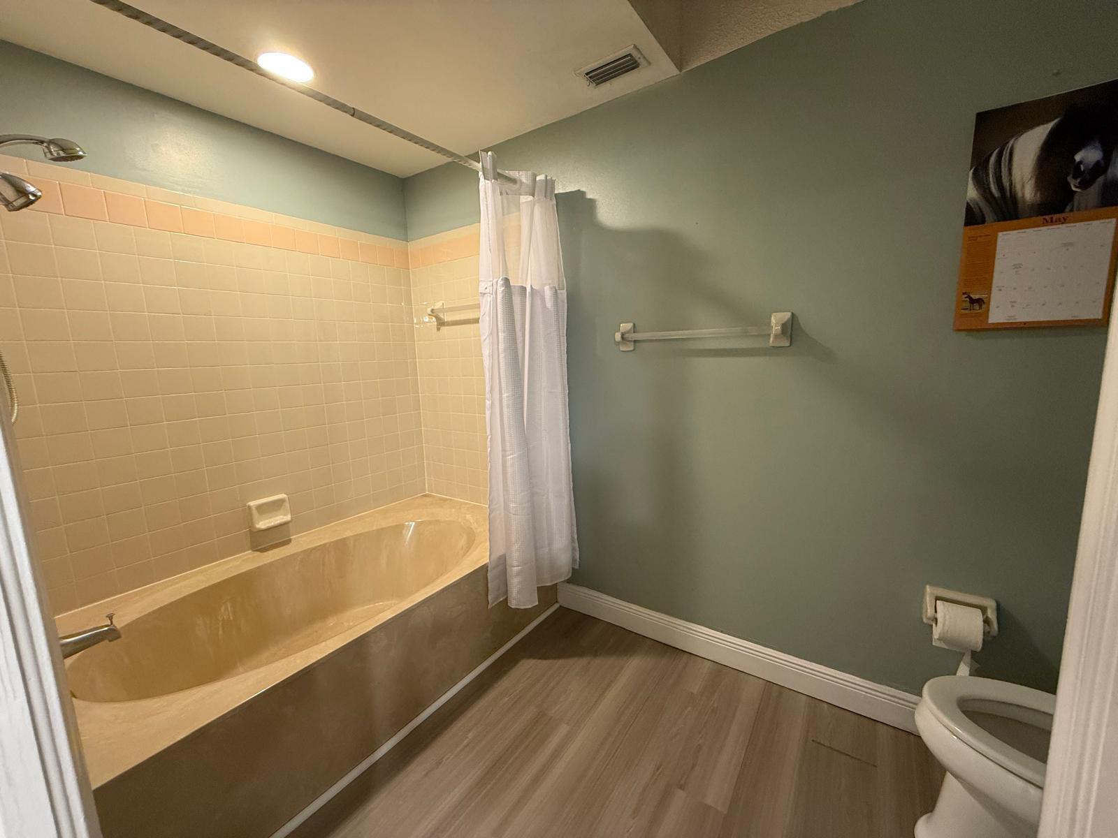 12718 Westhampton Circle Property Photo 13