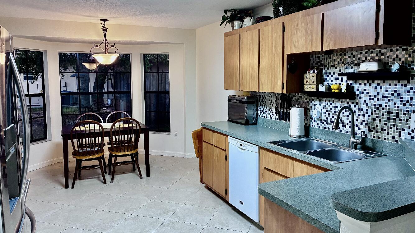 14050 Brighton Street Property Photo 7