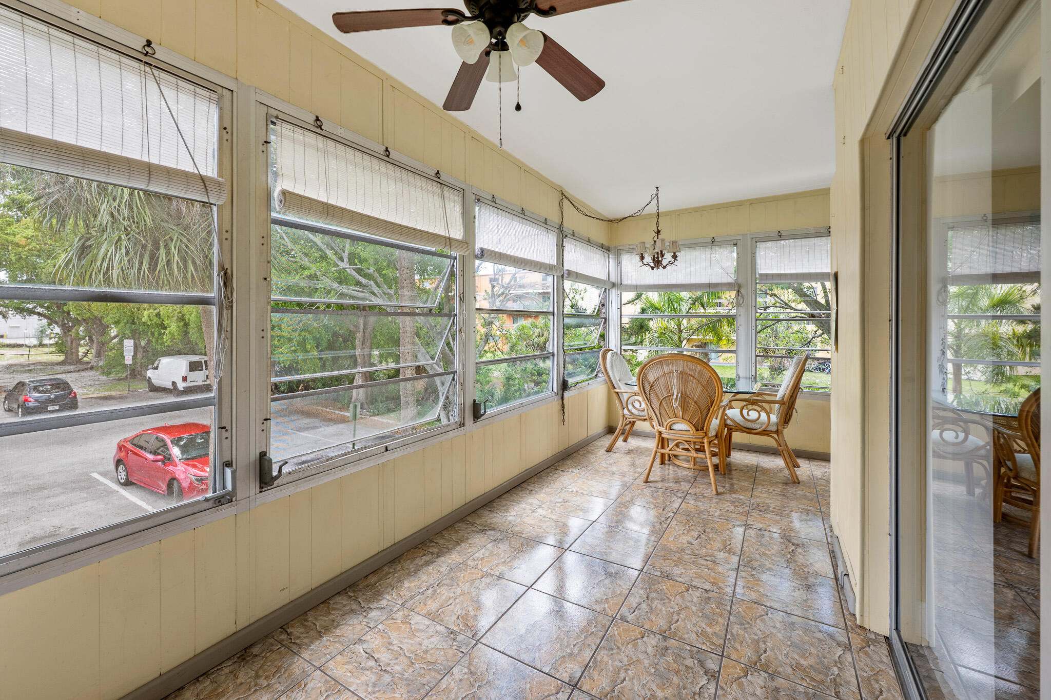 4047 Nw 16th Street 206 Property Photo 21
