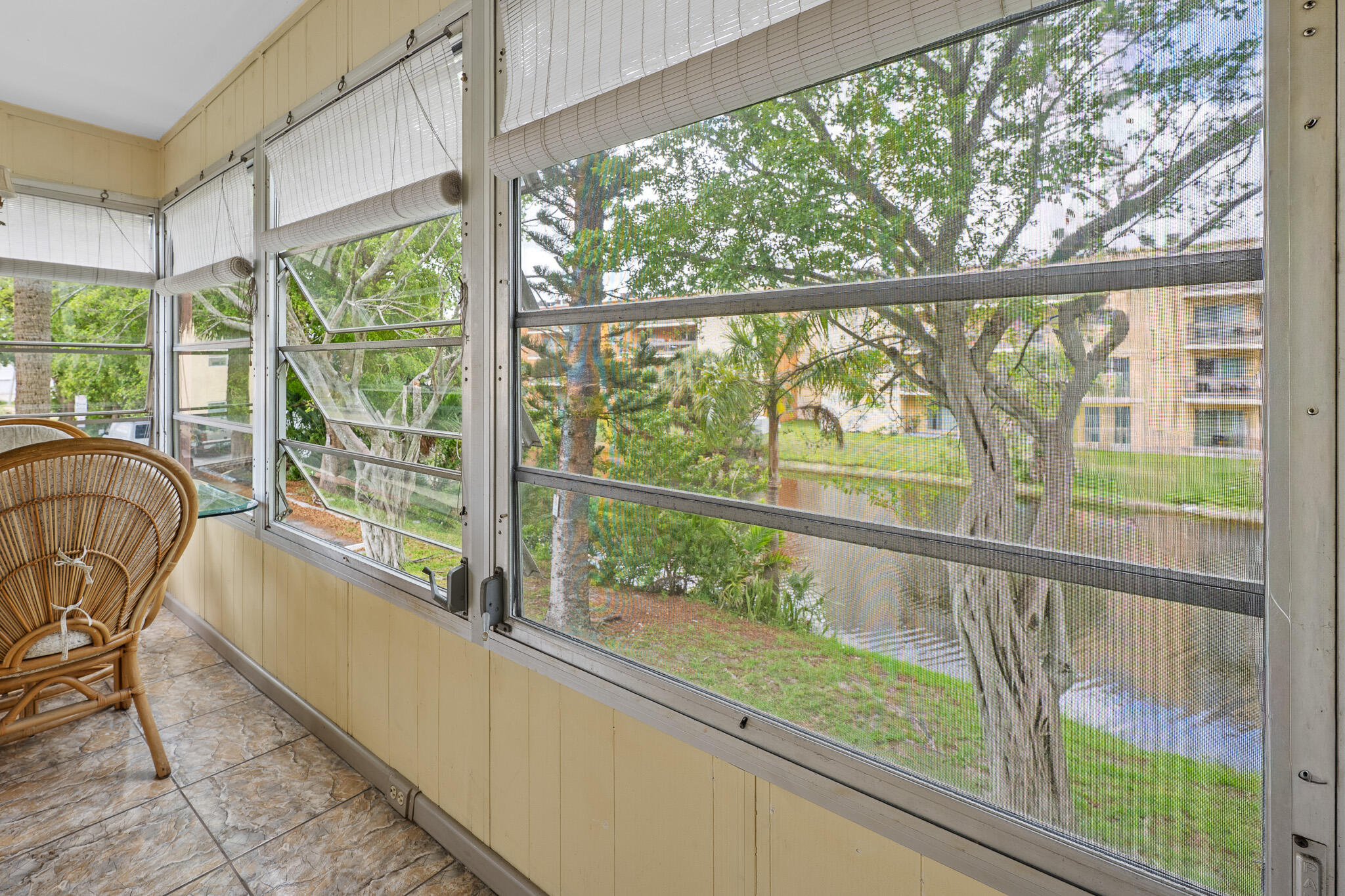 4047 Nw 16th Street 206 Property Photo 24