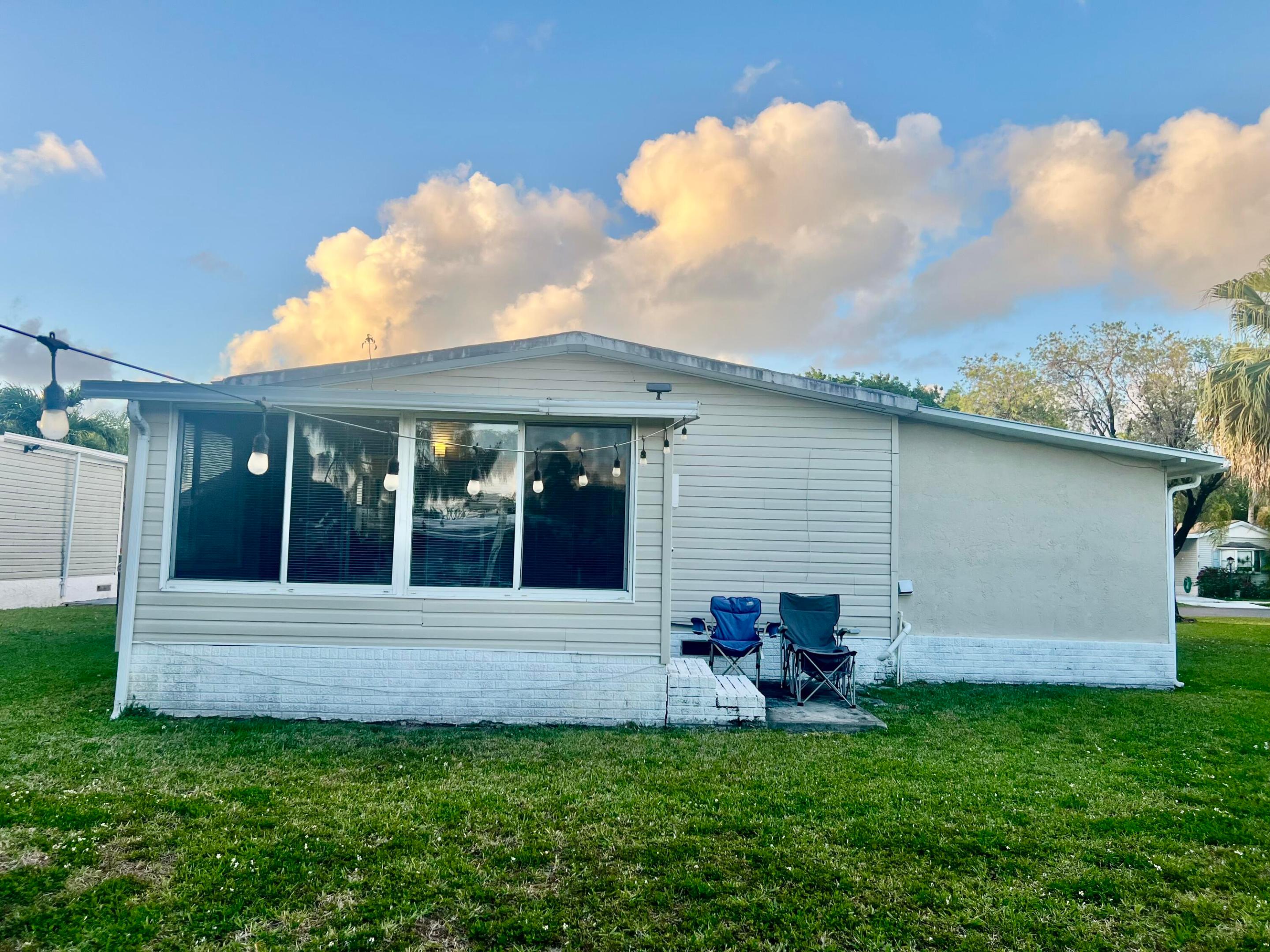 3306 Nw 67th Street Property Photo 9