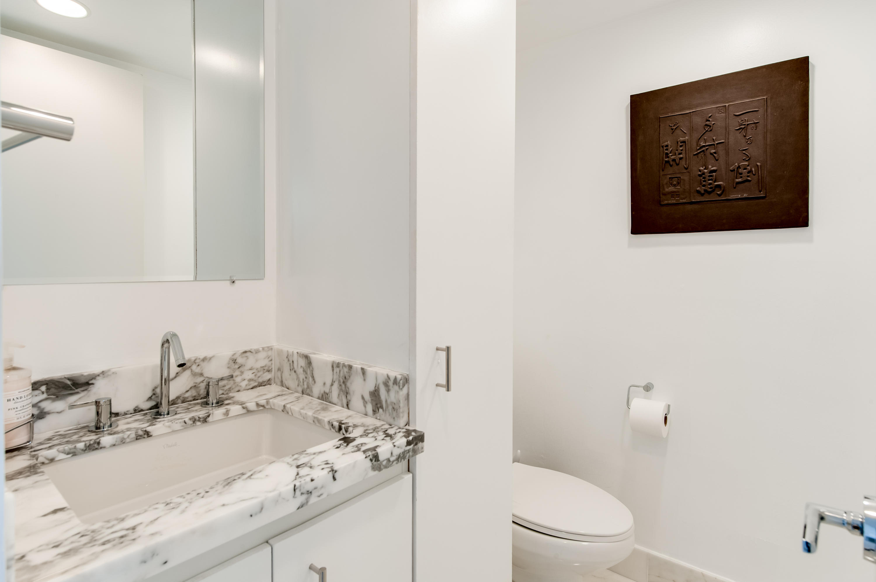 100 Sunrise Avenue 404 Property Photo 8
