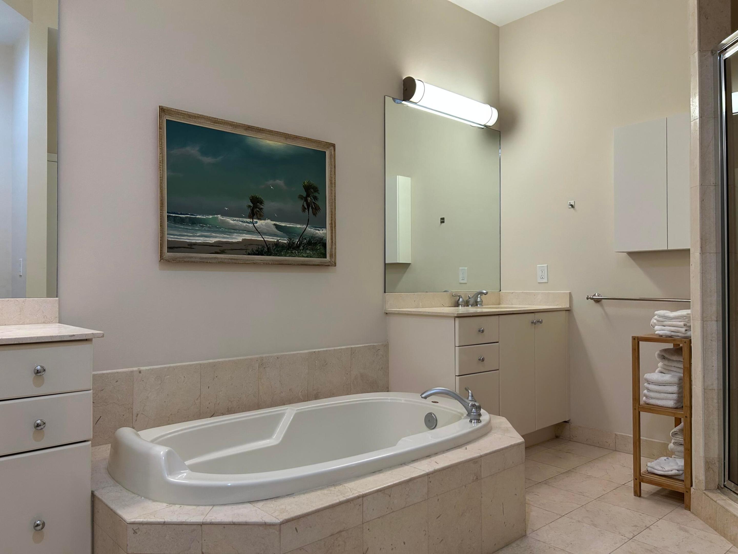 801 S Olive Avenue 406 Property Photo 13