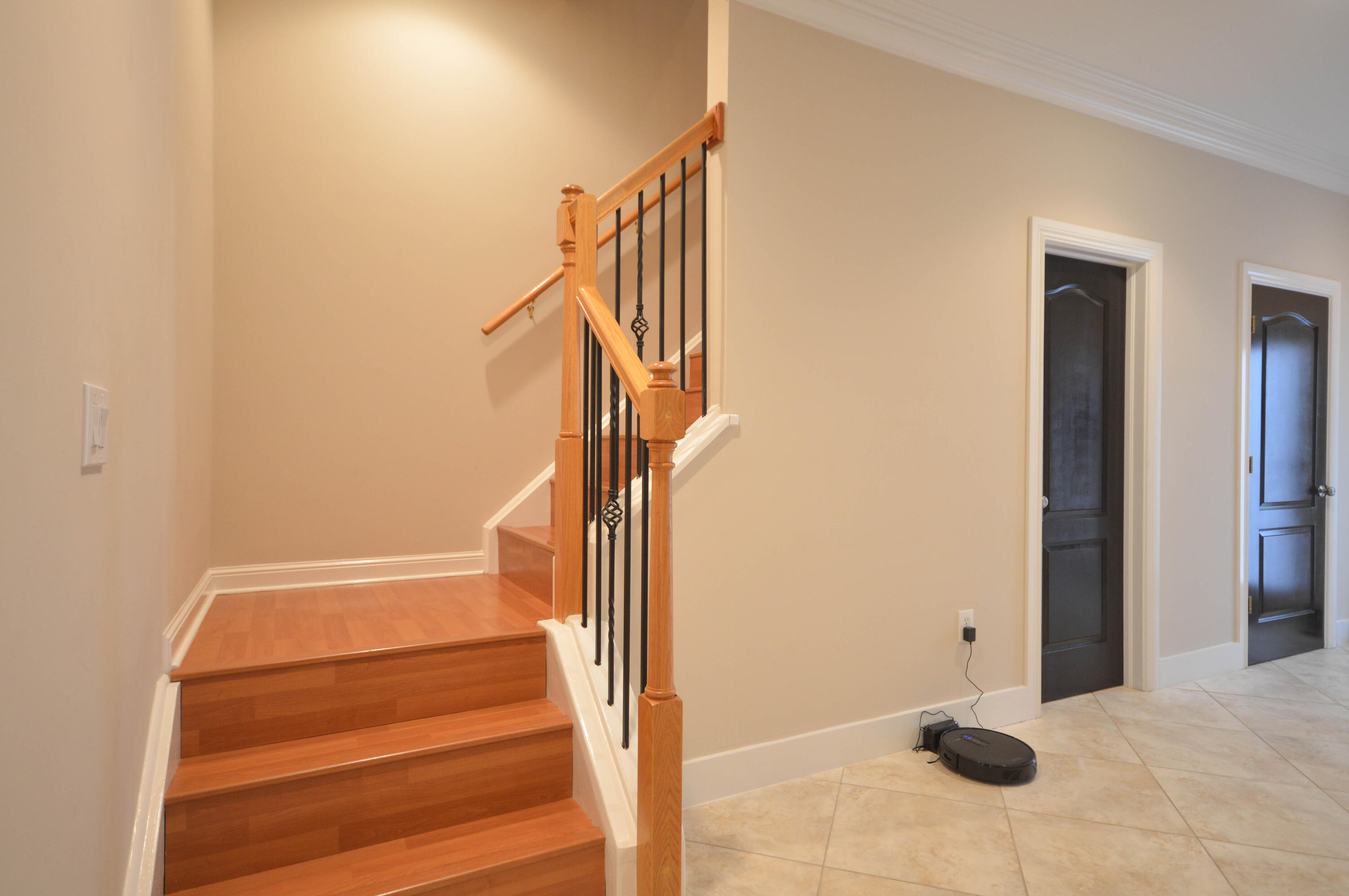 B26014221 Property Photo 3