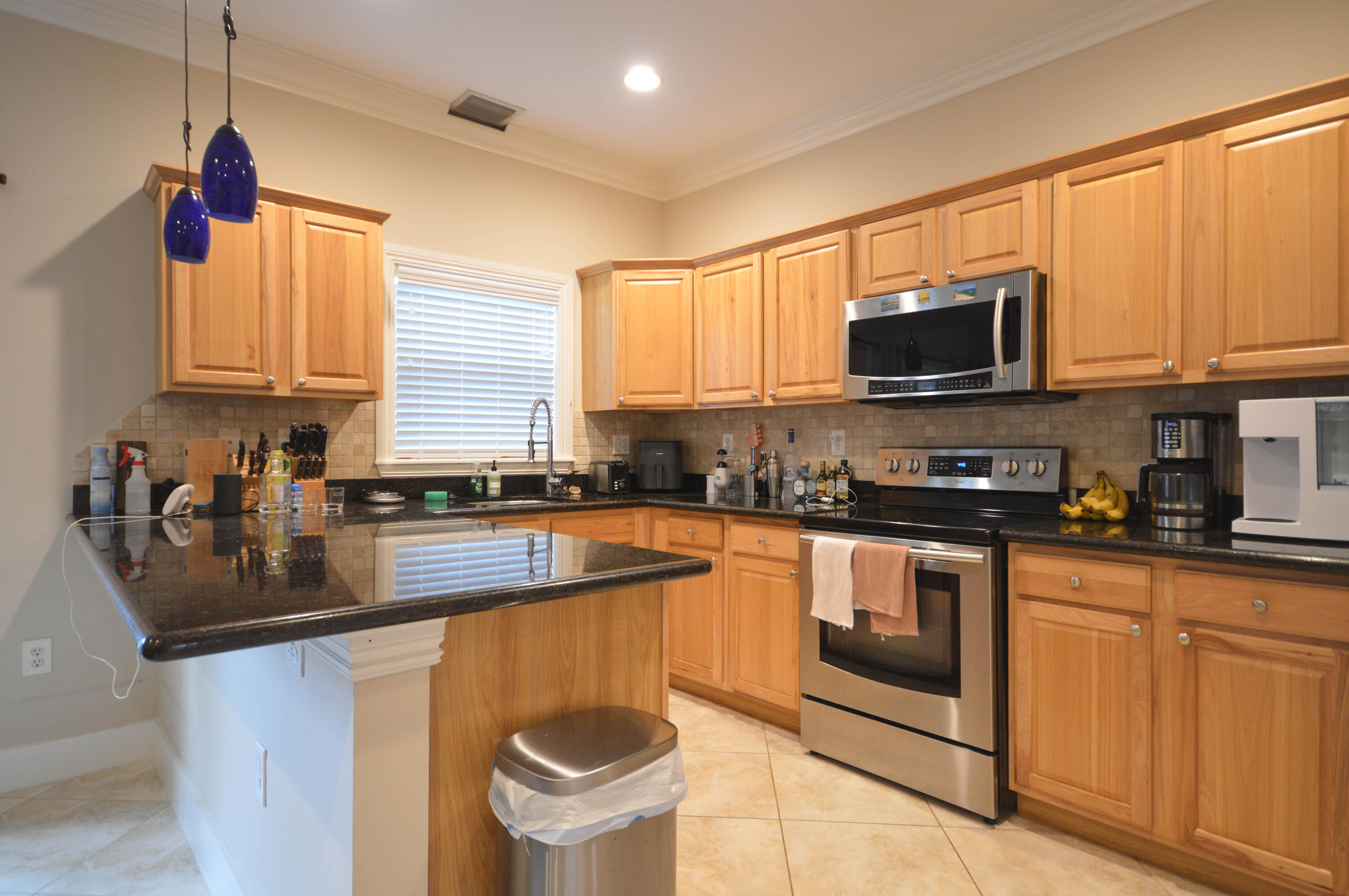 B26014221 Property Photo 4