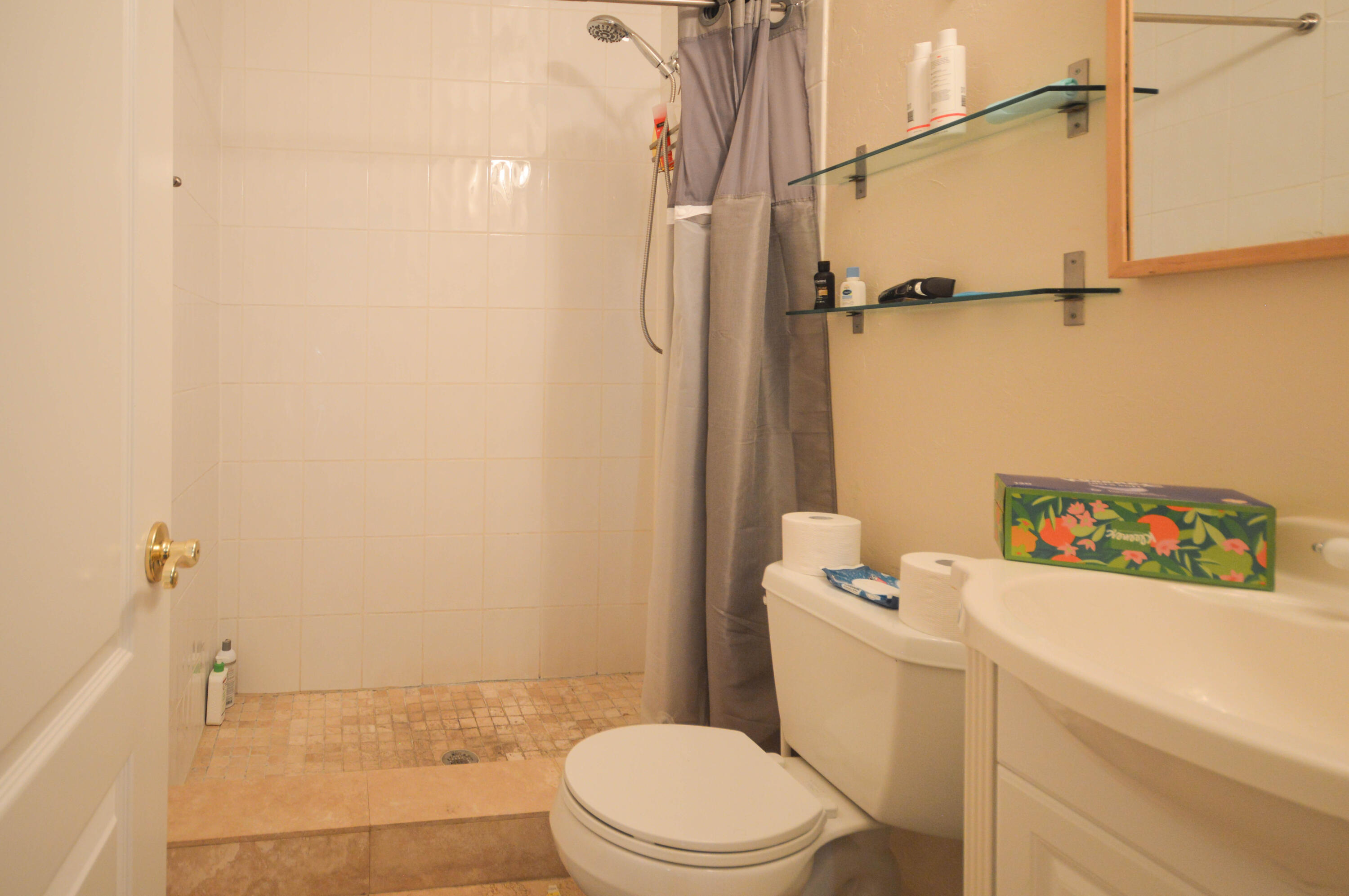 B26014221 Property Photo 10
