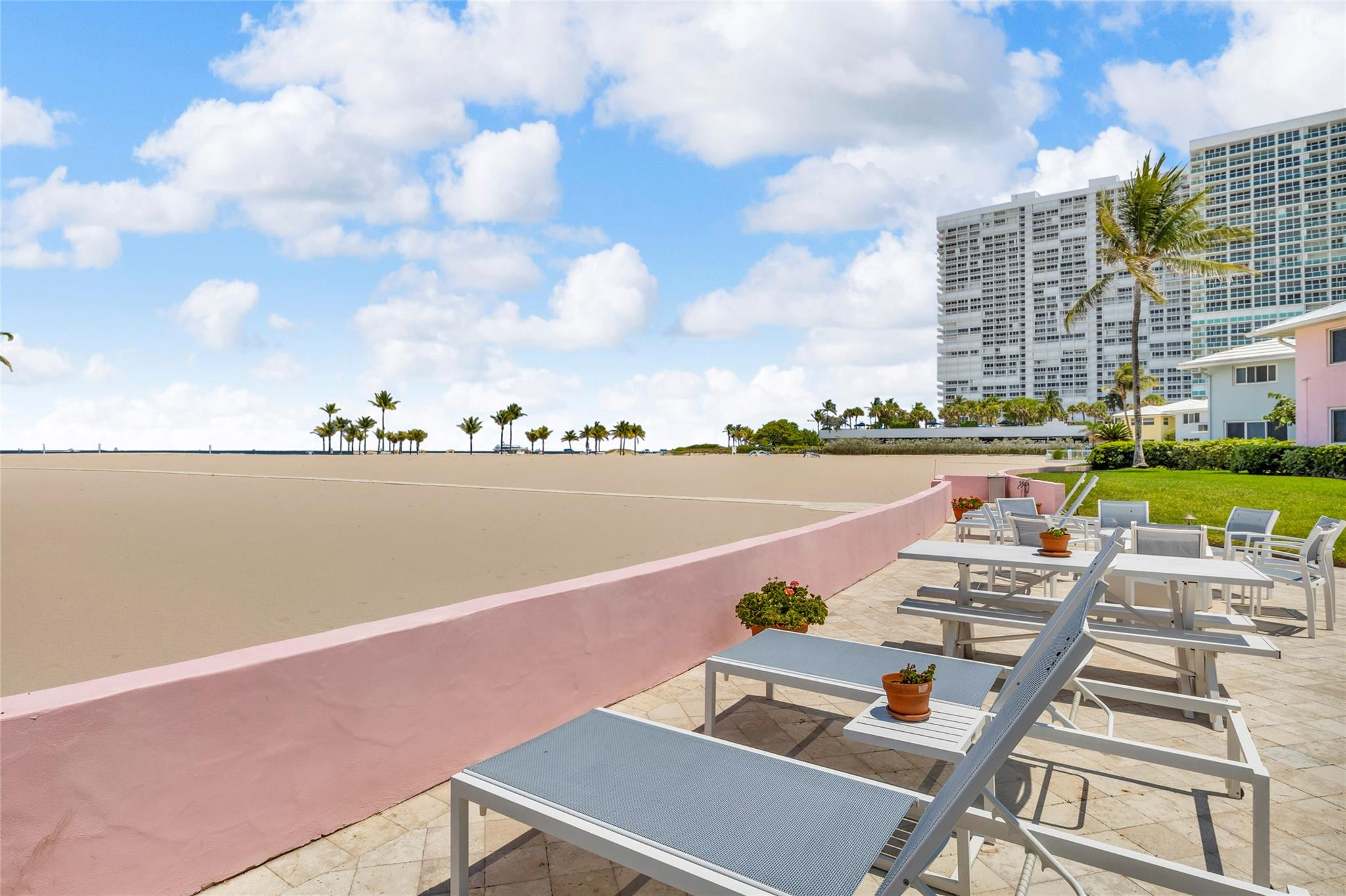 1922 S Ocean Lane 10 Property Photo 37